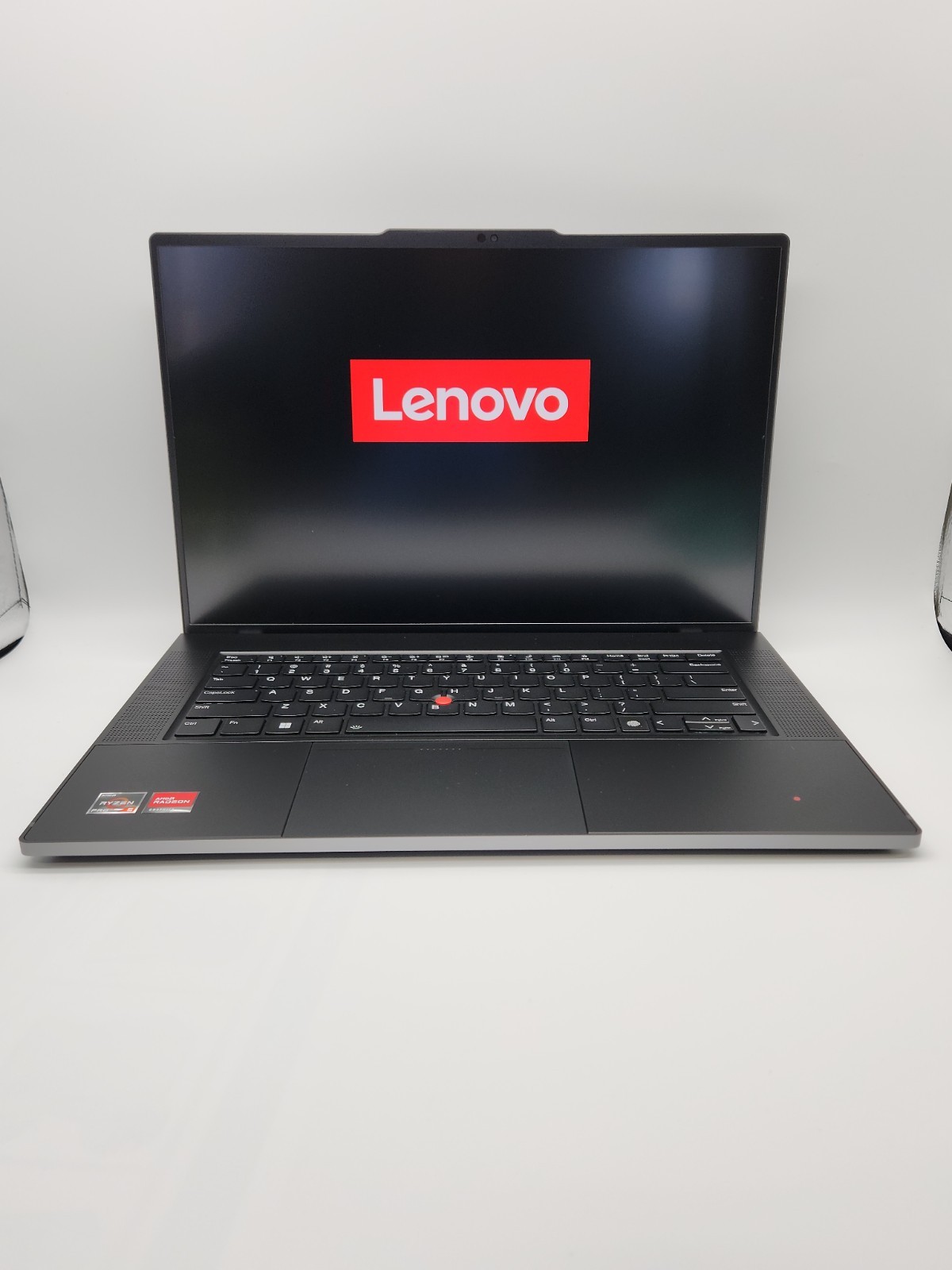 Lenovo ThinkPad Z16 Gen 1 21D4001UUS 16′ AMD Ryzen 5 PRO 6650H Hexa-core 16/256