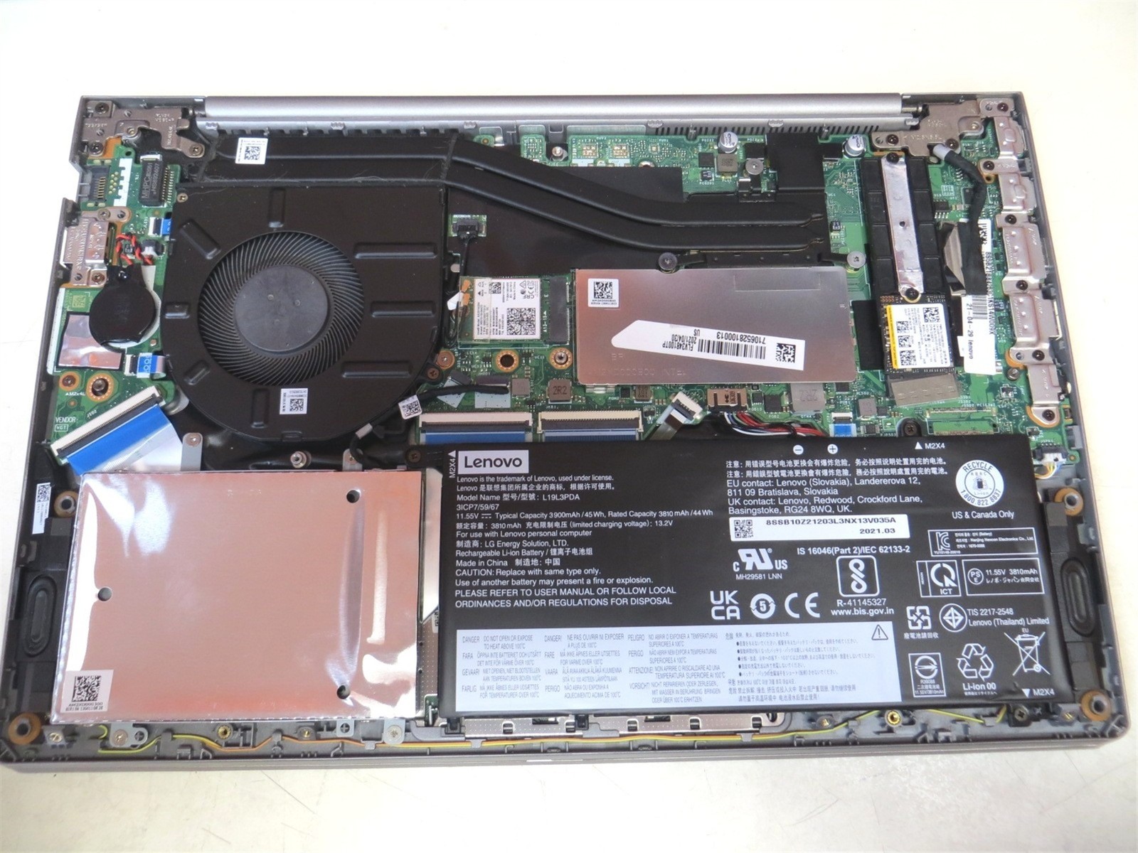 Scratched LCD Lenovo ThinkBook 14 G2 ITL Intel i7-1165G7 2.8GHz 16GB 256GB w/OS