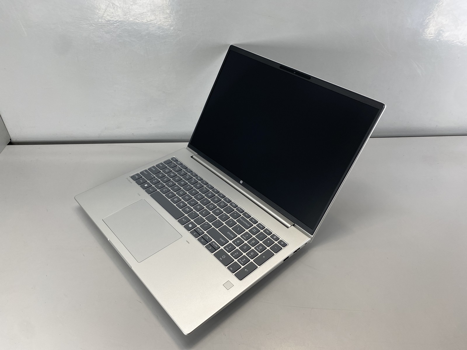 HP Laptop ProBook 4 G1A 16 AI 16″ AMD Ryzen 7 250 512GB- Silver