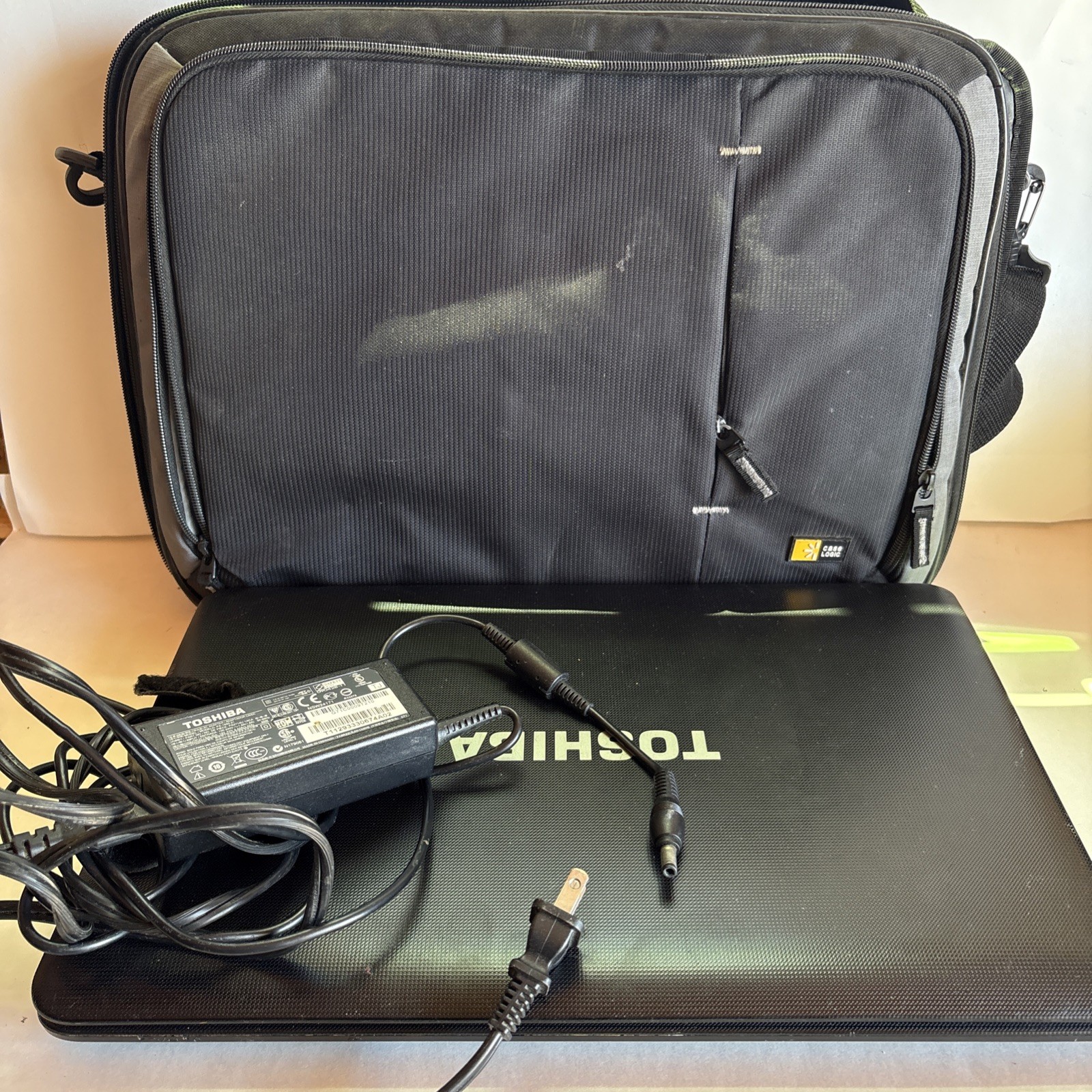 TOSHIBA SATELLITE C655- S5514 – FOR PARTS