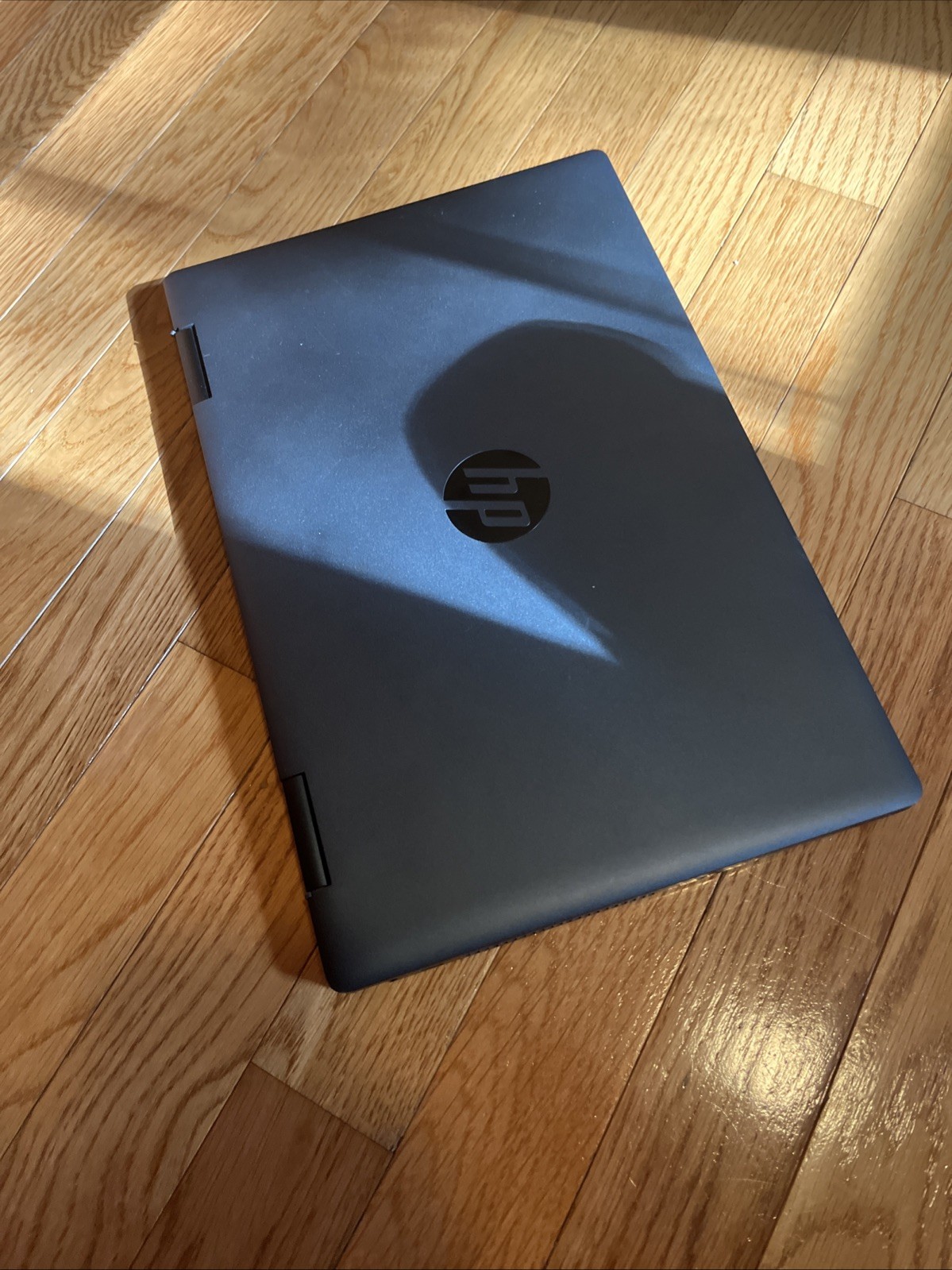 HP Pavilion x360 Intel Core i3 Laptop; Two USB, USB-C, HDMI, charge cable, case.
