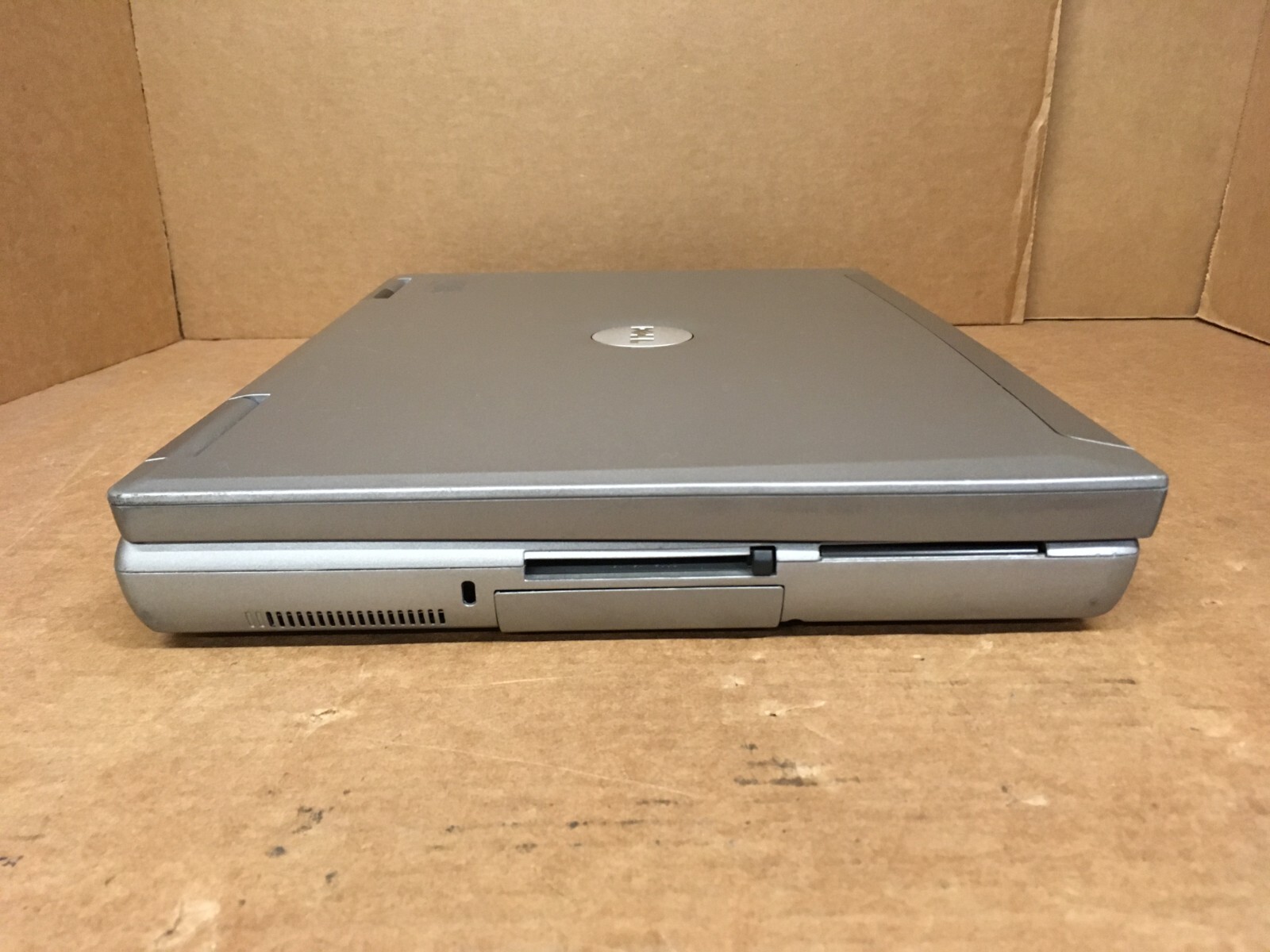 Dell Latitude D810 Laptop 1.73GHz 1GB RAM 80GB HDD ATI Radeon X600 Windows XP