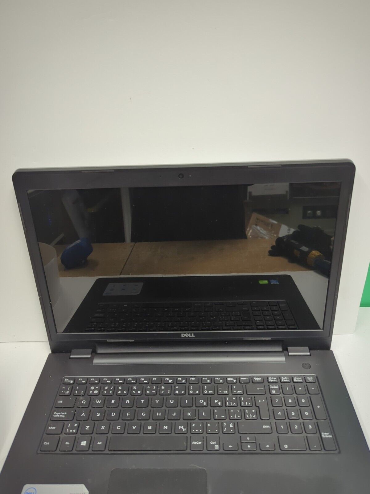 (For Parts) DELL INSPIRON 17 5000 SERIES laptop (Service Tag: D6L6B12)