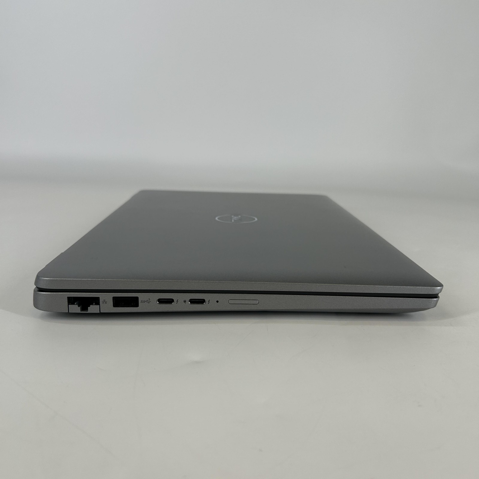 Dell Latitude 5440 14 Gray FHD 1.7 GHz i7-1355U 16GB RAM 512GB SSD Excellent