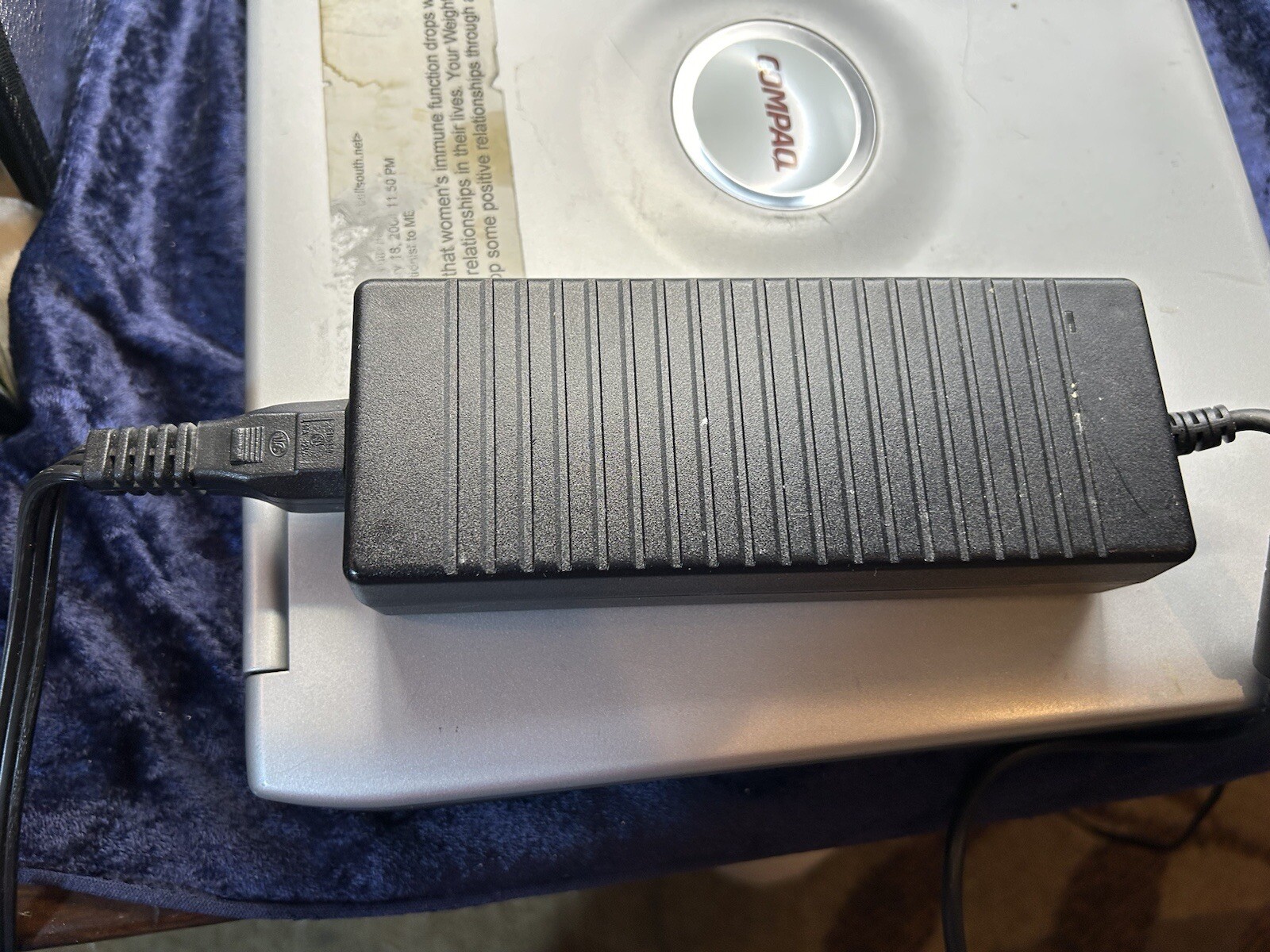 Compaq Presario 2500 Computer ~ Occasionally It Comes On~Parts Only ~10”x13”