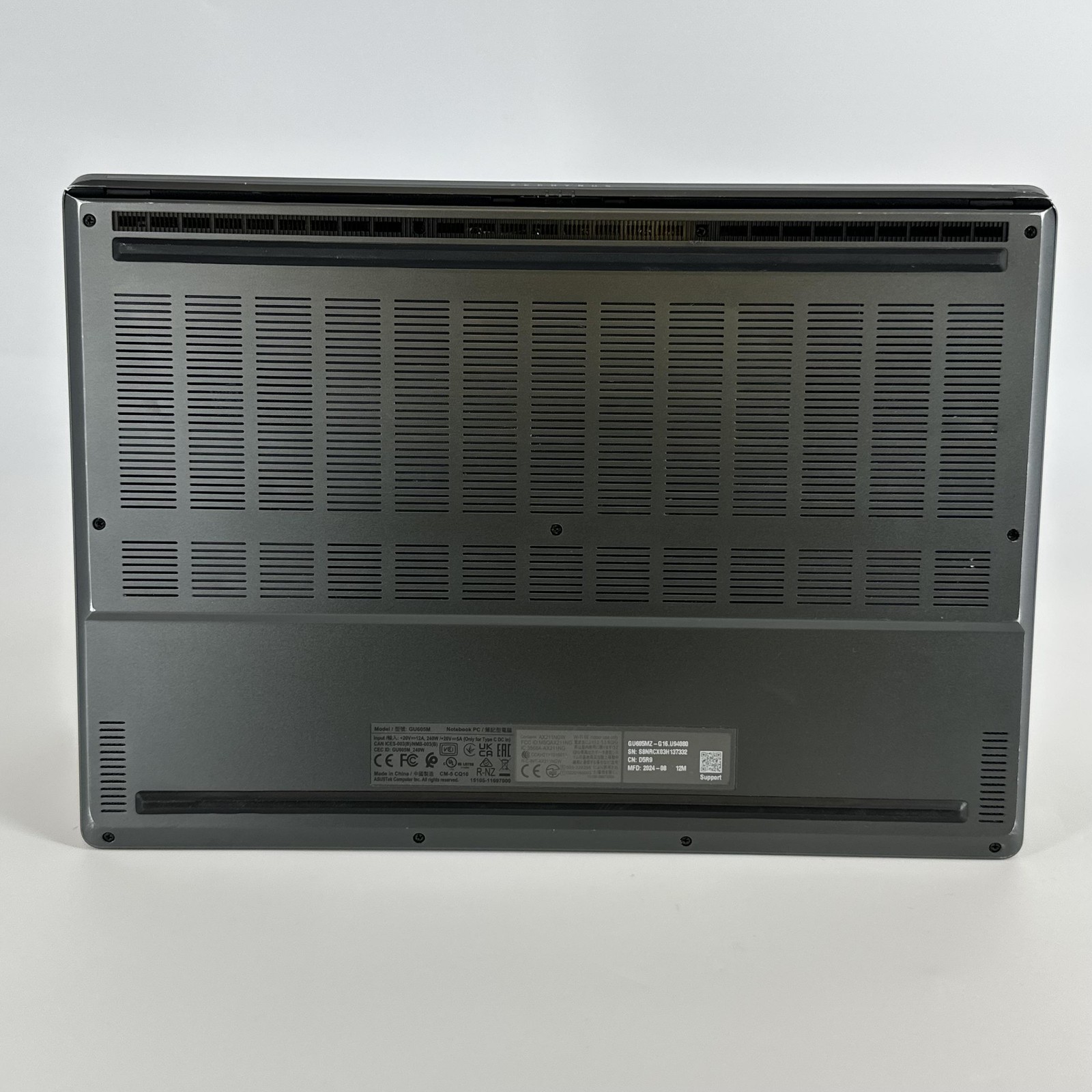 Asus ROG Zephyrus G16 GU605 16 QHD+ 2.5GHz Ultra 9 185H 32GB 2TB/1TB RTX 4080
