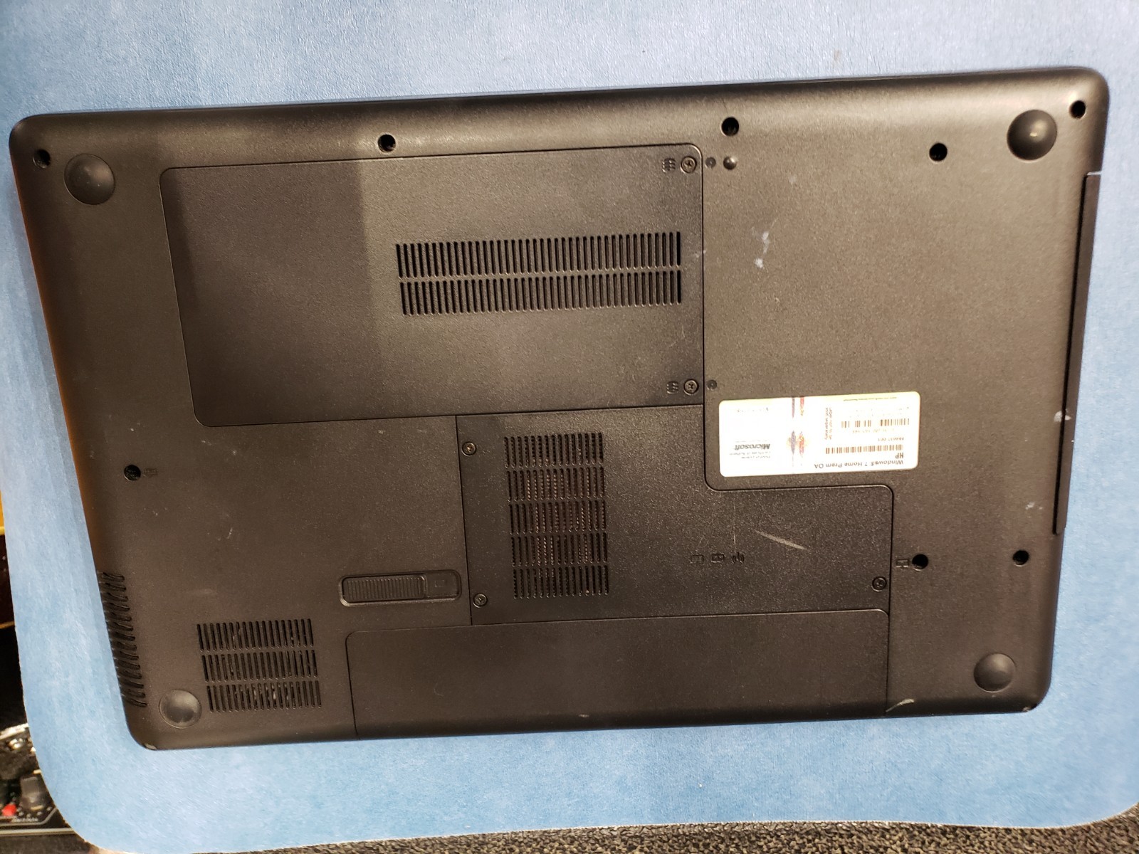 Compaq Presario CQ62 Laptop PARTS ONLY AMD V120 CPU 2GB ram 320gb