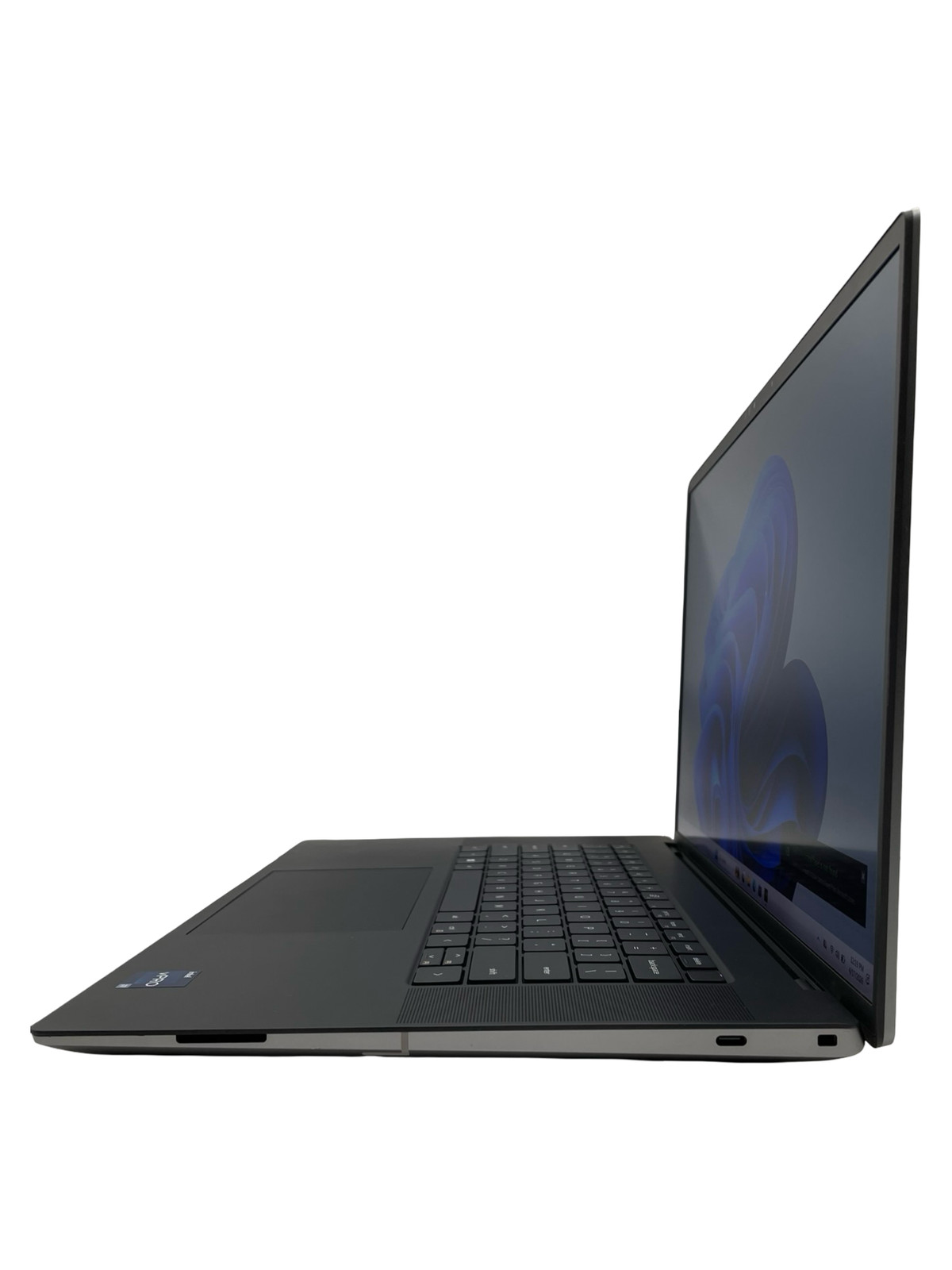 Dell Precision 5680 | i7 CPU | 32GB RAM | 512GB SSD | RTX A1000 | 1year Warranty