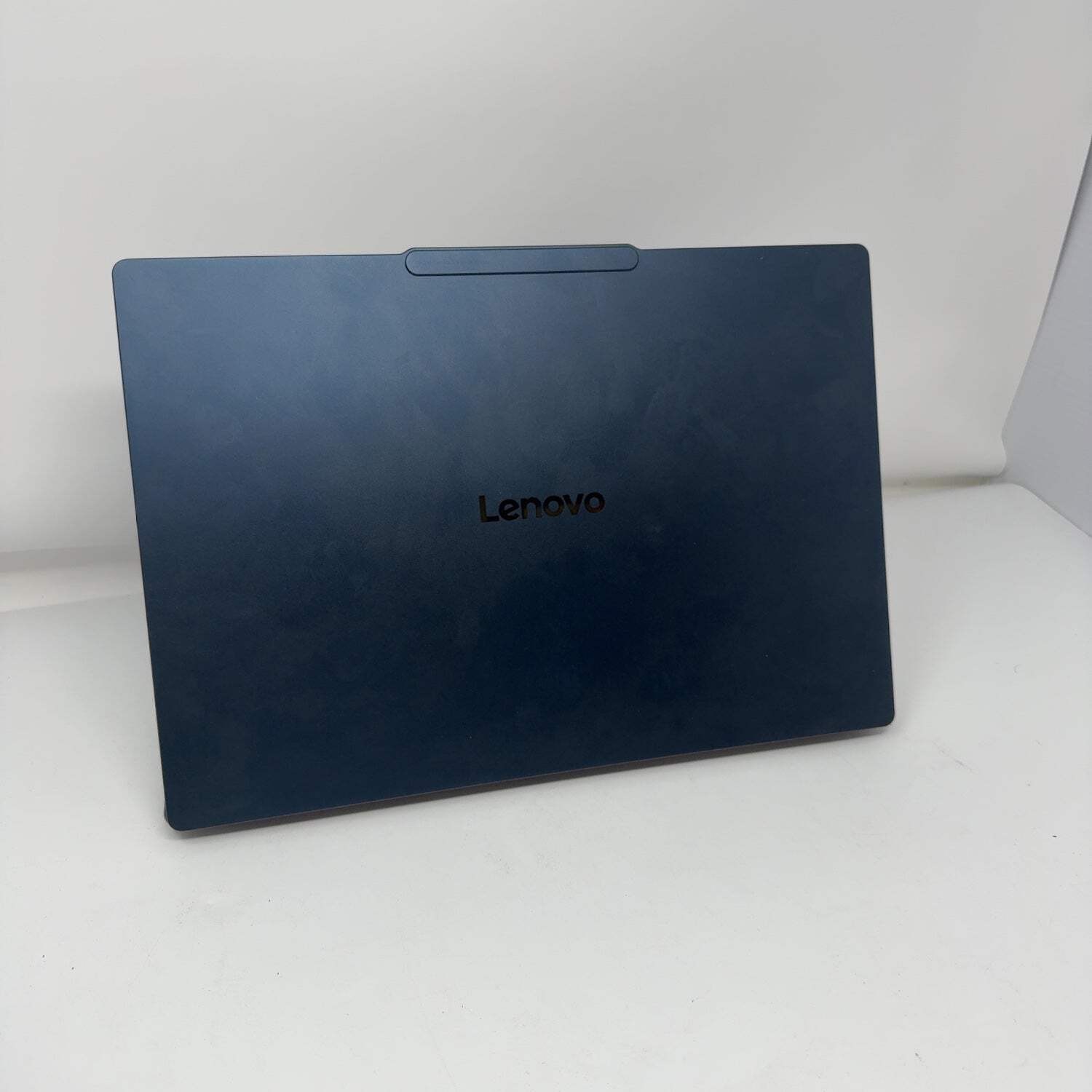 Lenovo Yoga 7 14″ Snapdragon X Eilte 3.4GHz 16GB RAM 512GB SSD