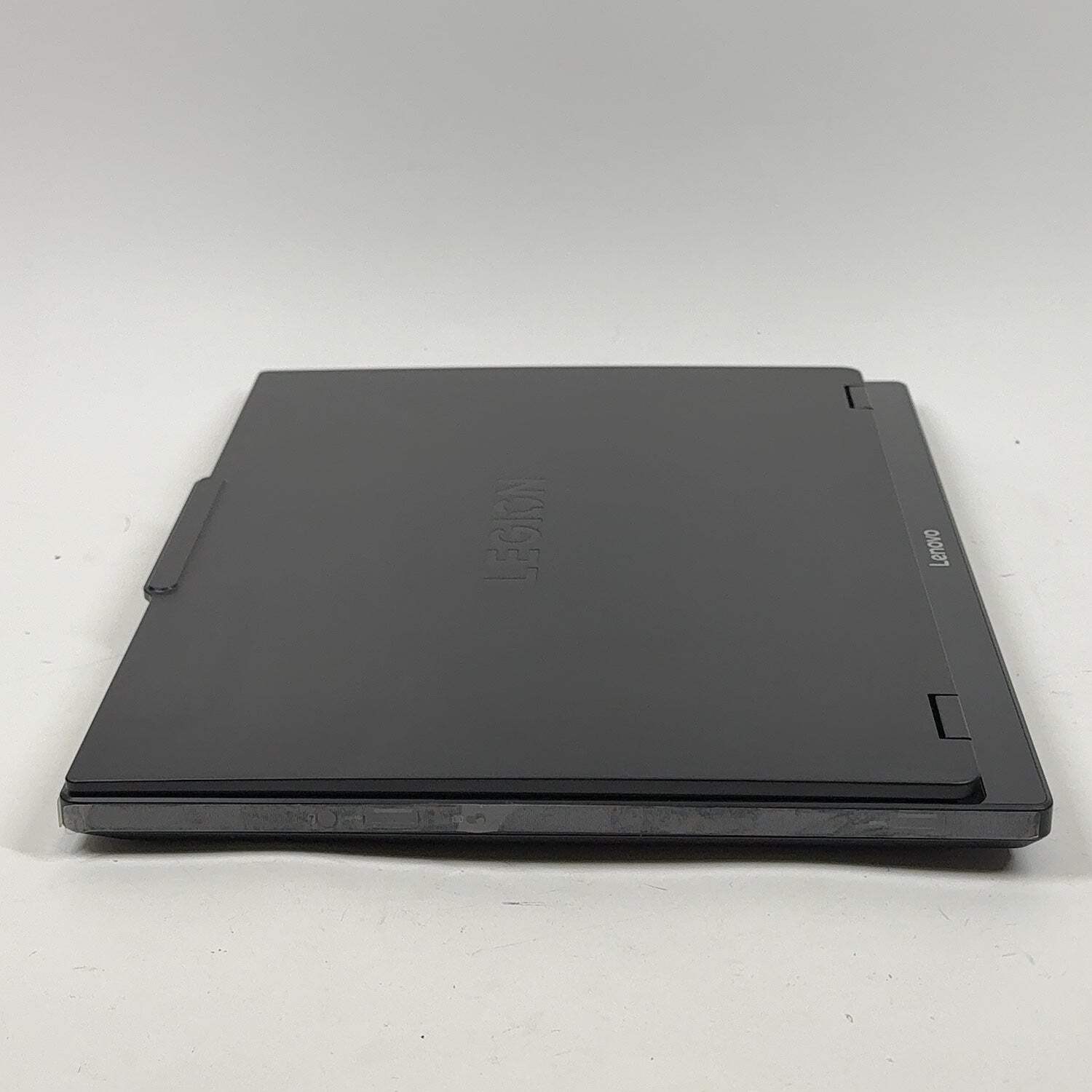 Lenovo Legion 5 15IRX10 15.6″ i9-14900HK 16GB RAM 1TB SSD GeForce RTX 5070