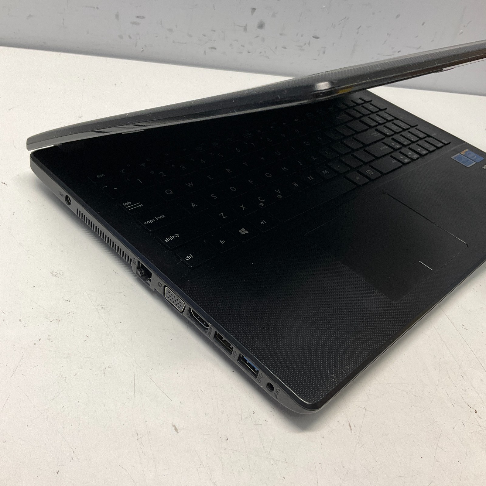 Asus X551MA 15.6″ Laptop Celeron N2840 2.16GHz 4GB RAM 500GB HDD Windows 10 Pro