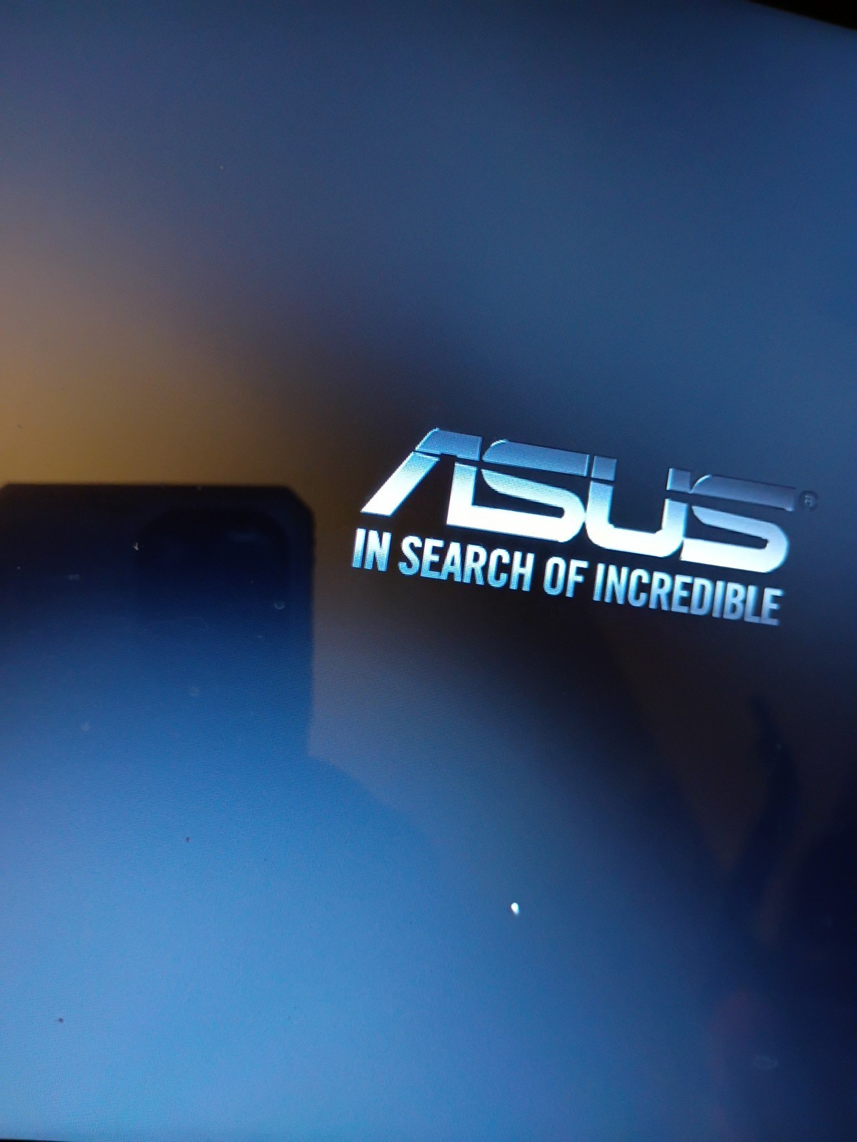ASUS Q302LAB 13.3″ Touchscreen 2-in-1 Laptop i3 6GB 500GB Win10 w/Chg