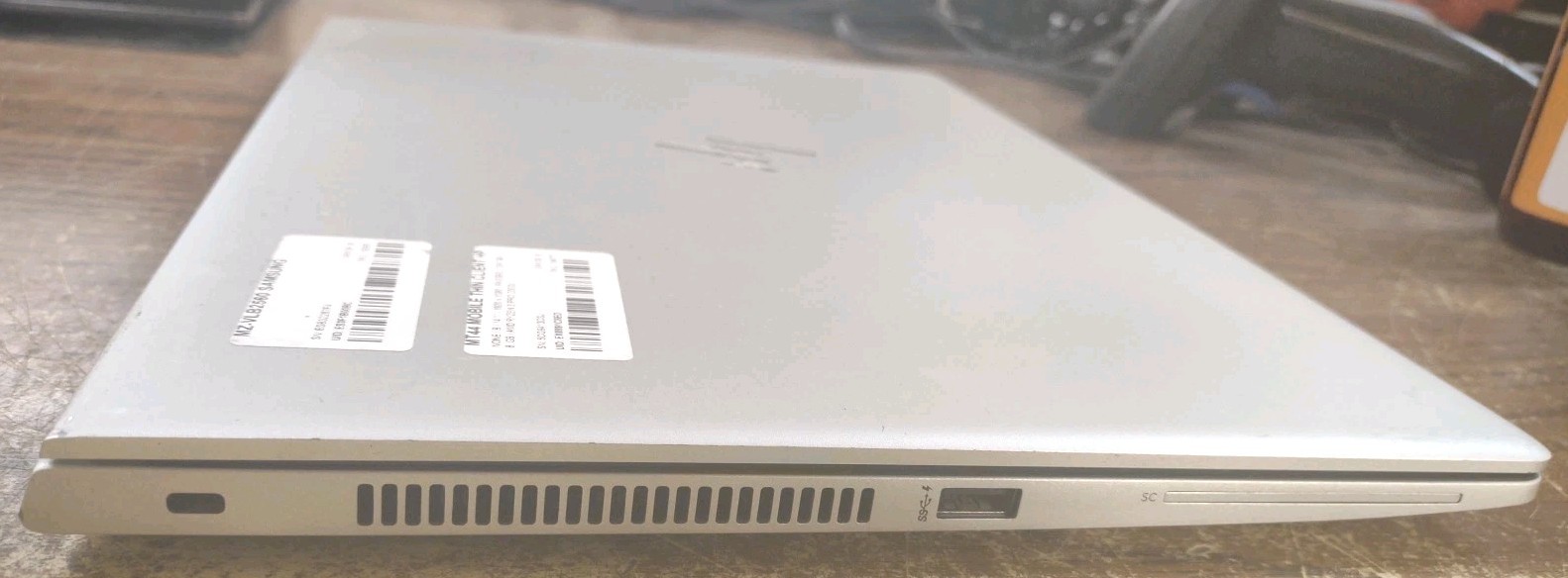 HP mt44 Mobile Thin Client 14″ FHD RYZEN 3 PRO 2300U, 256GB, 8GB.