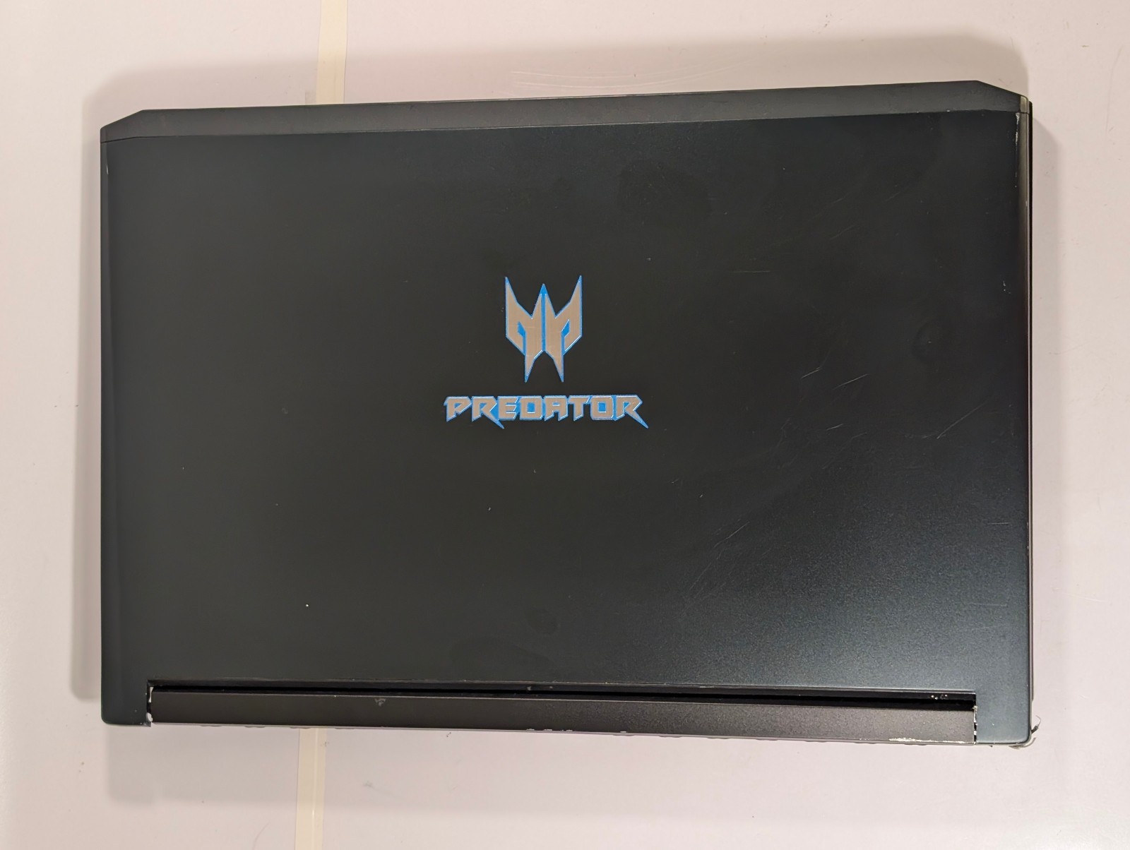Acer Predator Triton 700 PT715-51 i7-7700HQ NO RAM NO HDD NO SSD NO OS; for part