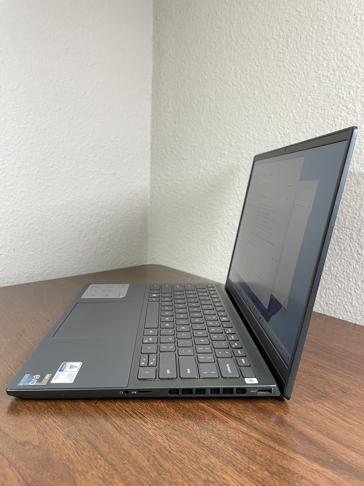 Dell Inspiron 14 7420 Plus i7-12700H 8GB RAM DDR5 256Gb NVMe Great Condition