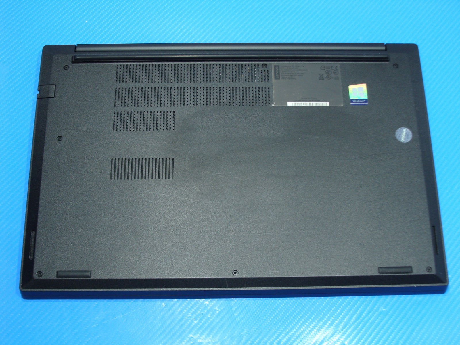 Lenovo ThinkPad E15 15.6″FHD Intel i5-10210U 1.6Ghz 8GB 256GB Windows 11 Pro +PA