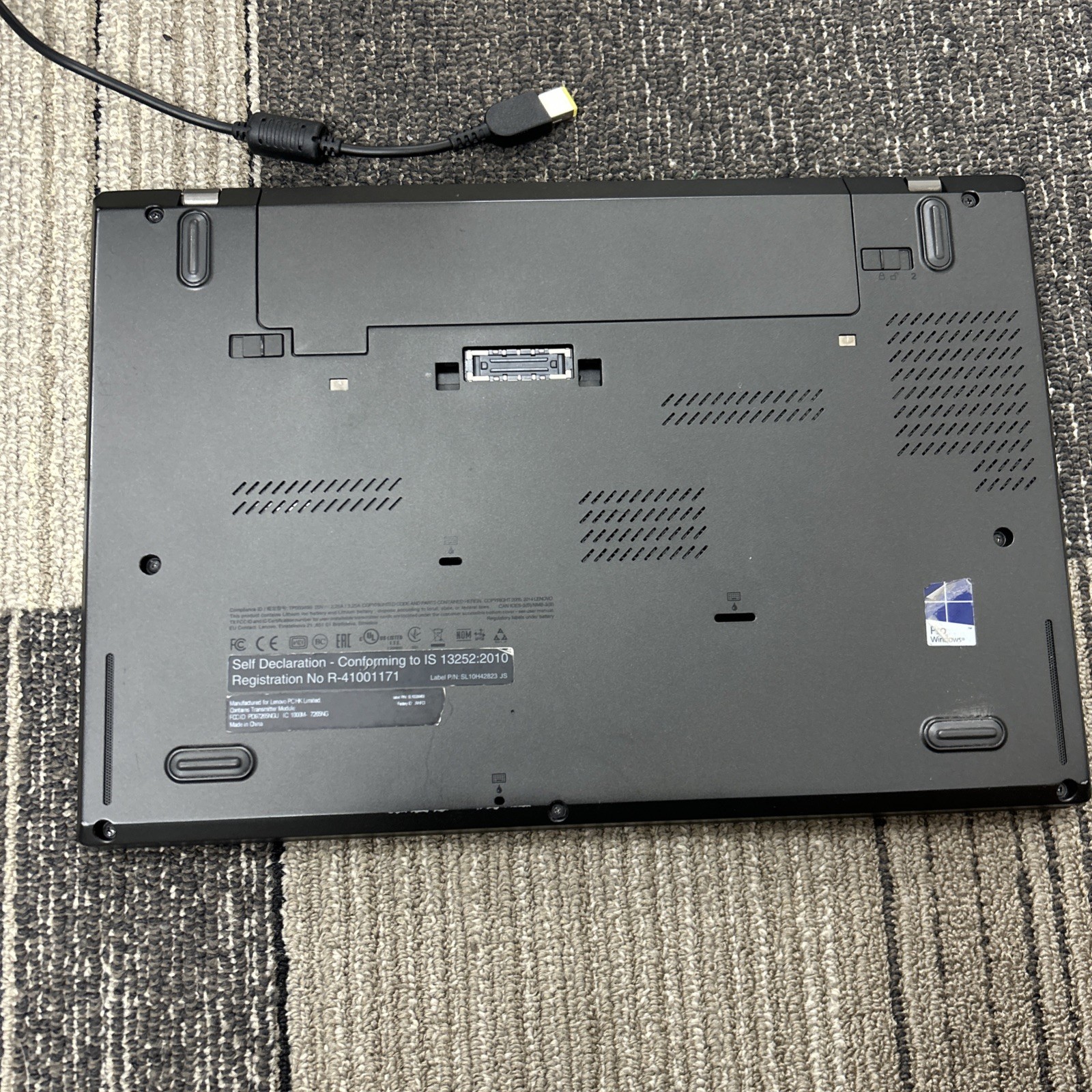 Lenovo Thinkpad T450s 20BW i7-no internal storage drive (Boots to BIOS)
