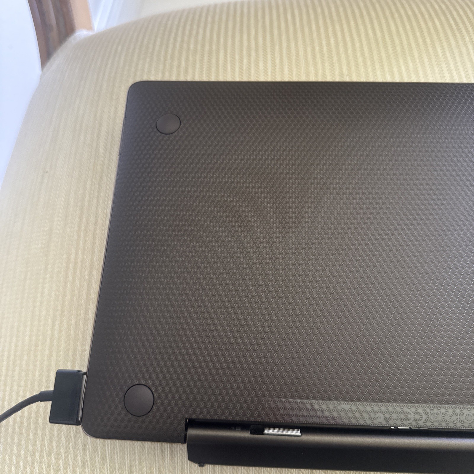 Asus Eee Pad Transformer TF101, Android 4.0.3 Read Description!