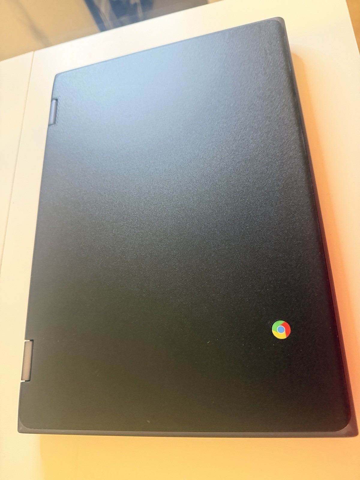 Lenovo (Chromebook) 300e Gen2 (WIFT) 4GB 32GB Black [81MB004EUS]