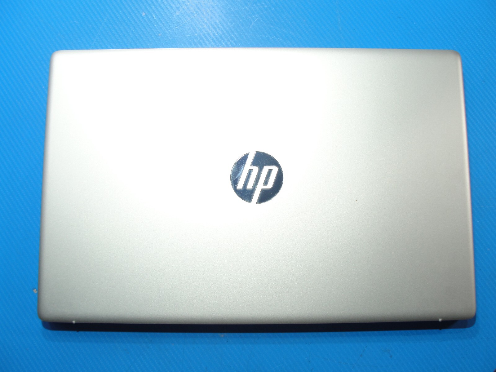 HP 17-CN0003DX 17.3” HD+ Intel Core i3-1125G4 2GHz 8GB SSD Reset 256GB+Charger