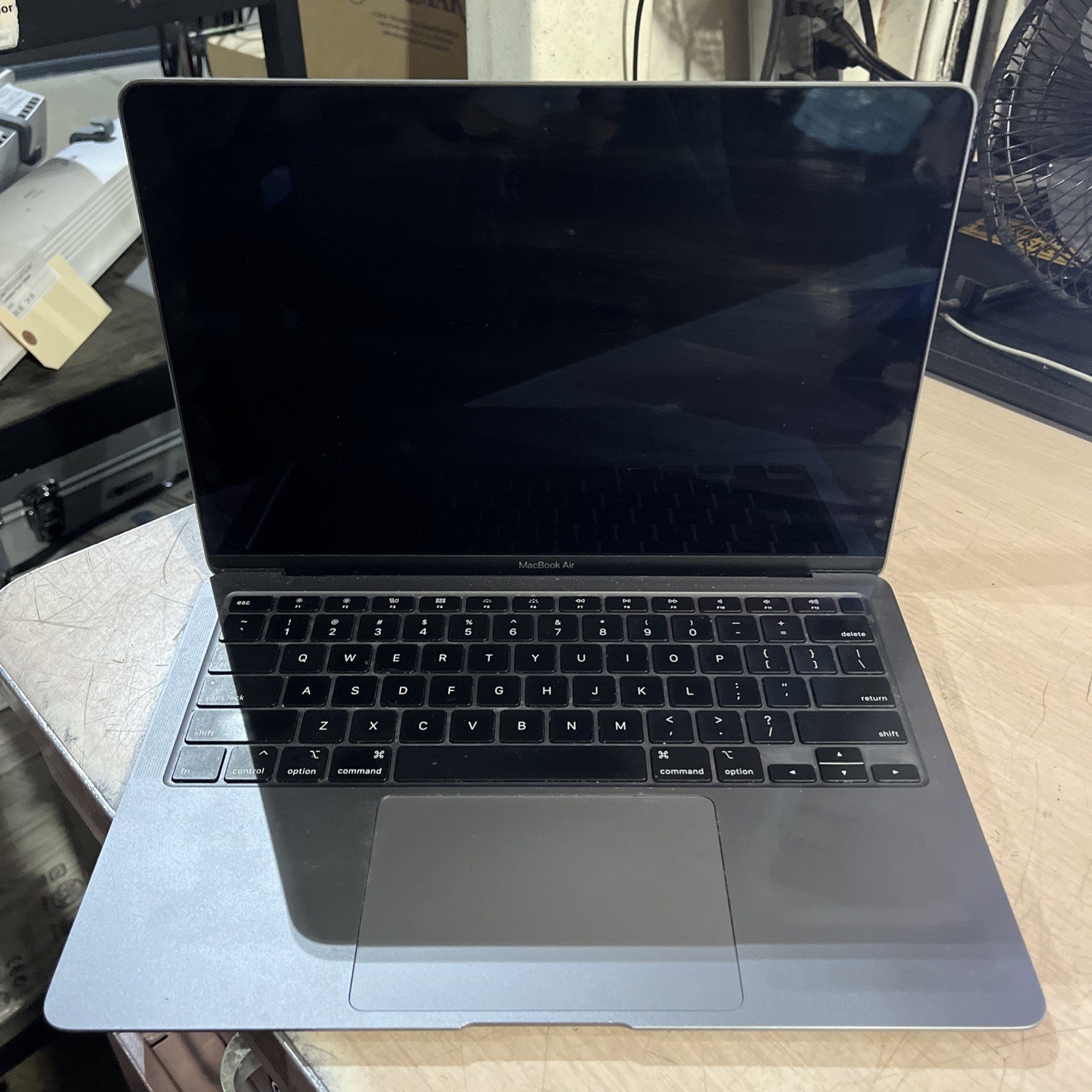 APPLE MACBOOK AIR 13″ SCISSOR, 2020 CORE I3-1000NG4 1.1GHZ 8GB RAM 256SSD