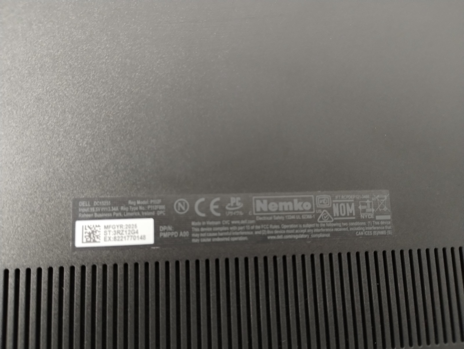 DELL 15 DC15255 G8MK9, AMD Ryzen 7 7730U, 2.00 GHz, 16 GB RAM, 512 GB NVMe SSD