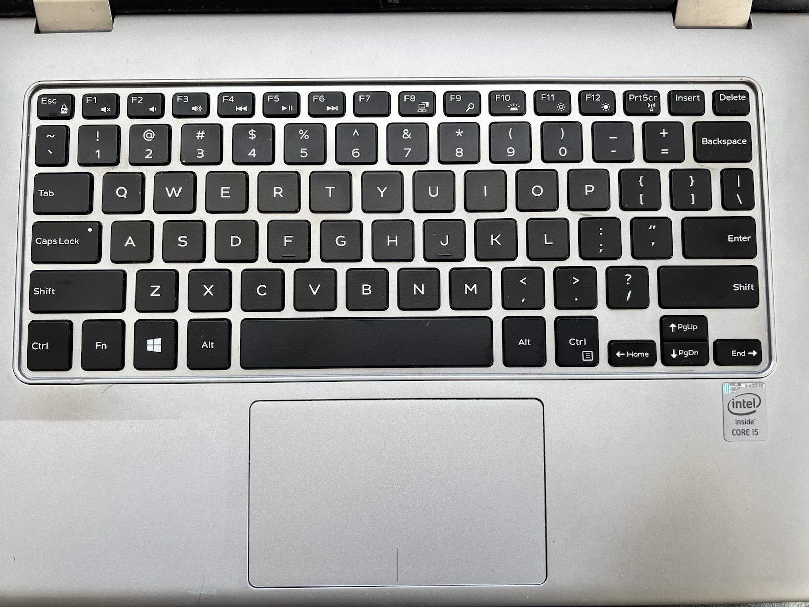 Dell Inspiron 13.3” touchscreen, (i5, 2.7GHz,8G ram,500G HDD)-factory reset