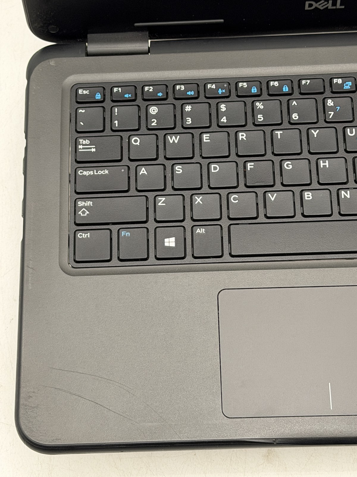 Dell Latitude 3310 13.3in i5-8265U 8GB 128GB NO OS *Read*