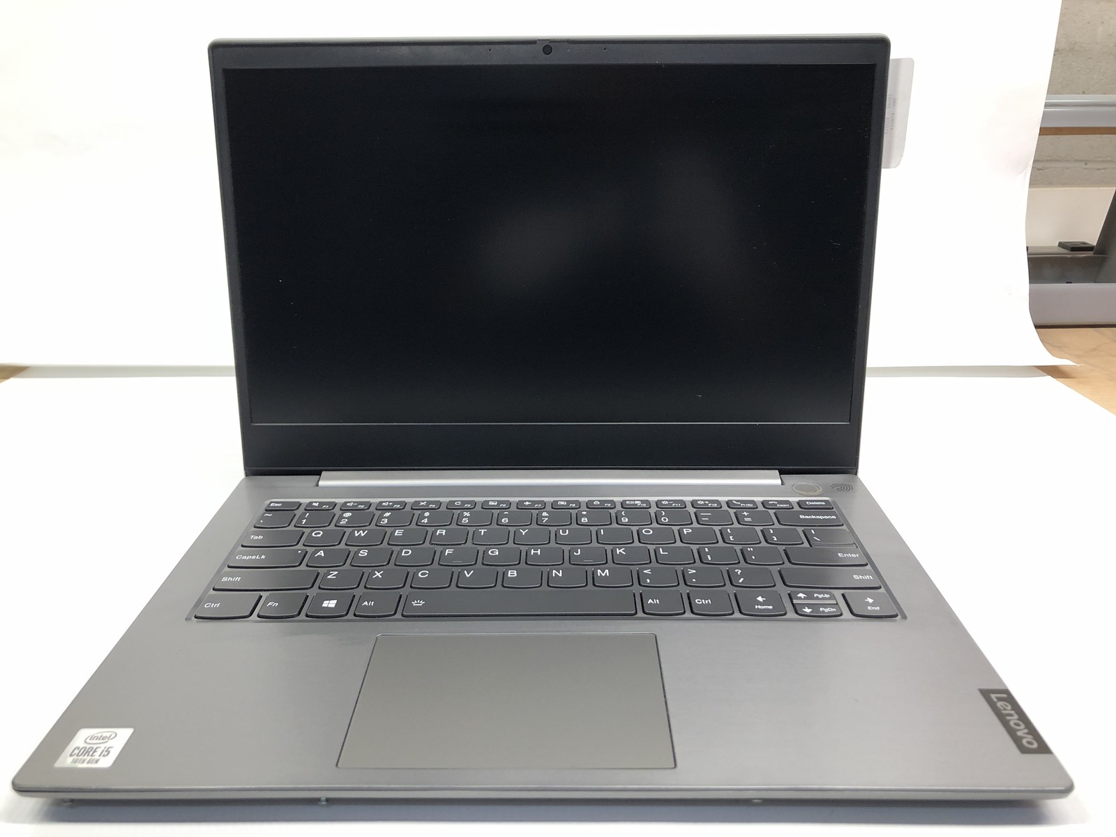 Lenovo Lenovo ThinkBook 14IIL Intel Core i5-1035G1 1Ghz 8GB 250 GB No OS