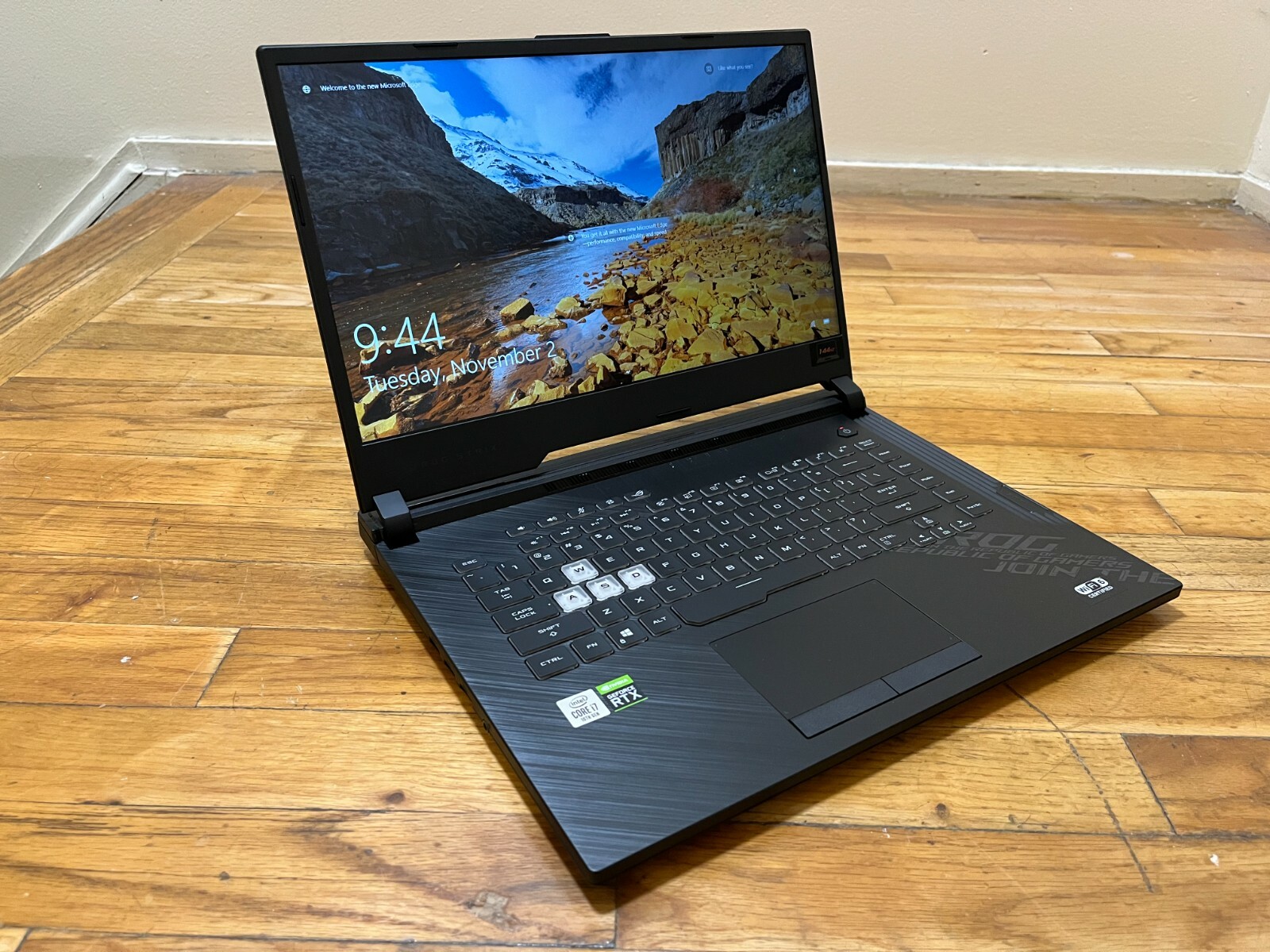 [REFURBISHED] ASUS ROG Strix G512LW-XS78 144Hz Core i7-10750H 32GB 1TB RTX 2070