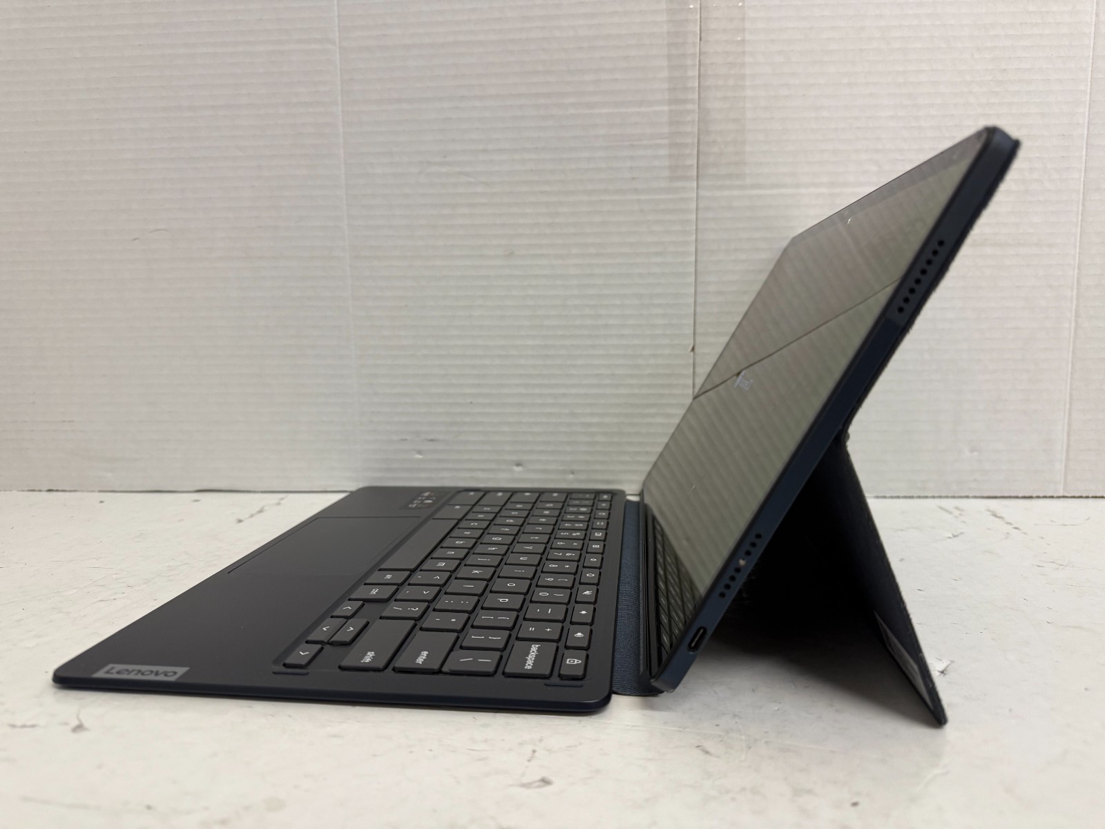 Lenovo IdeaPad Duet 5 Chromebook 2-1 Laptop 13.3″ Snapdragon 7c 8GB 128GB #LIP1