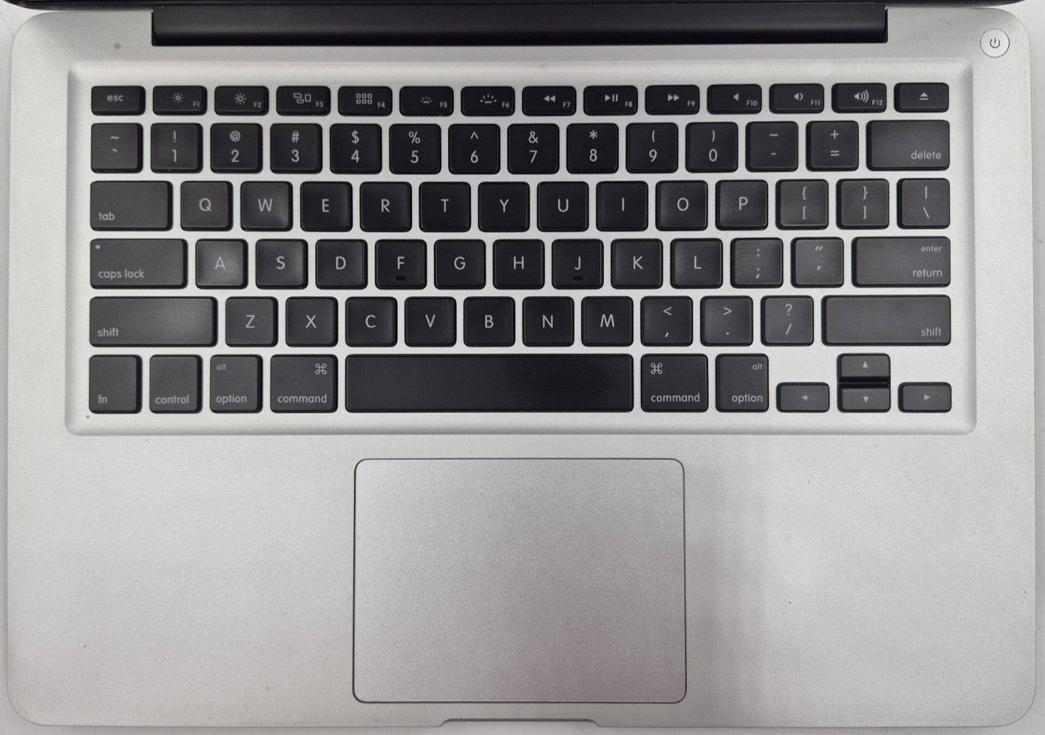 Apple MacBook Pro 13″ Mid 2012 i5-3210M 2.50GHz 4GB RAM 120GB SSD