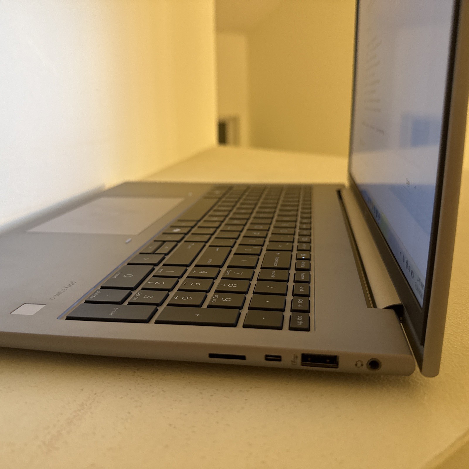 HP ZBook Firefly G11 16″ Ultra 7 165H 32GB 512GB Win11Pro