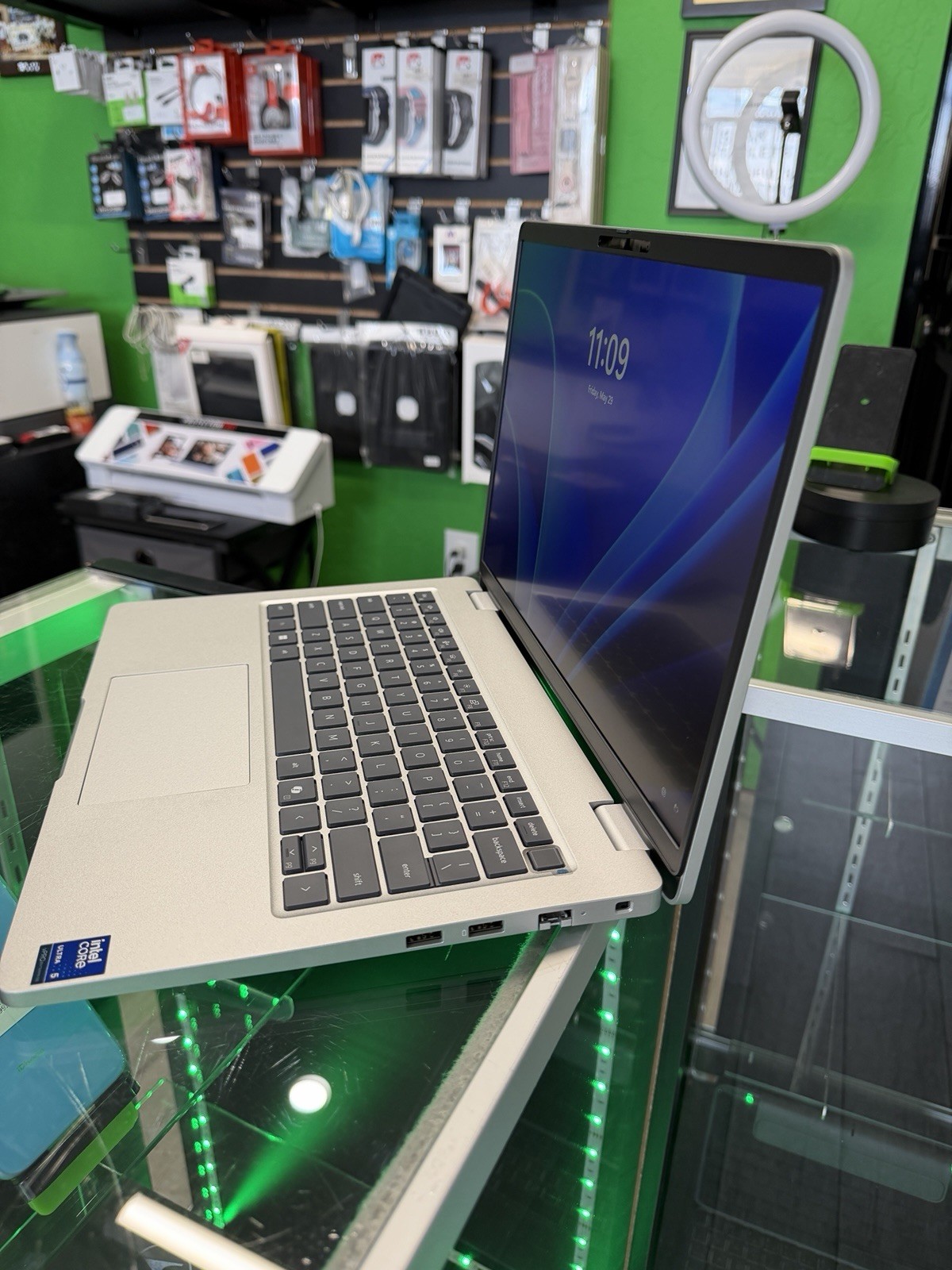 Dell Laptop Pro 14 PC14250 14″ Intel Core Ultra 5 235U 1Tb SSD 32gb Ram Touch