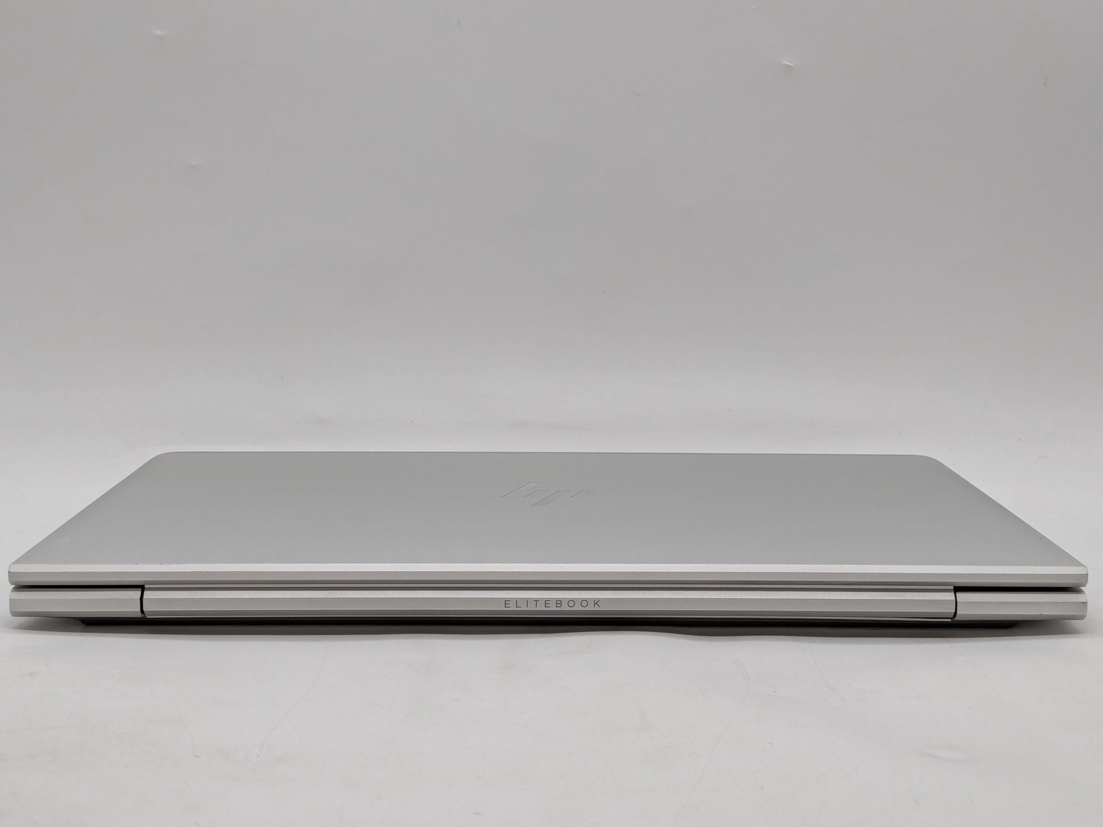 HP Elitebook 840 G8 14″ FHD I7-1165G7 256GB SSD 16GB W11P Webcam Backlit FPR
