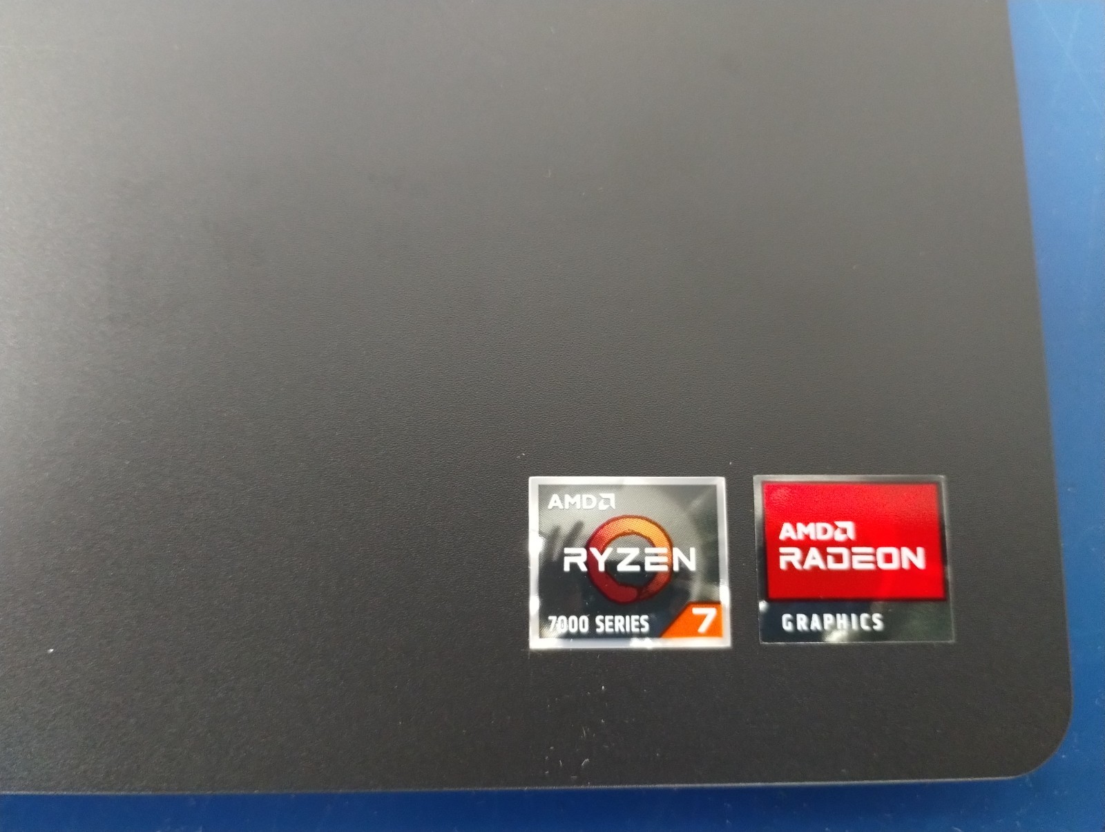 DELL 15 DC15255 G8MK9, AMD Ryzen 7 7730U, 2.00 GHz, 16 GB RAM, 512 GB NVMe SSD