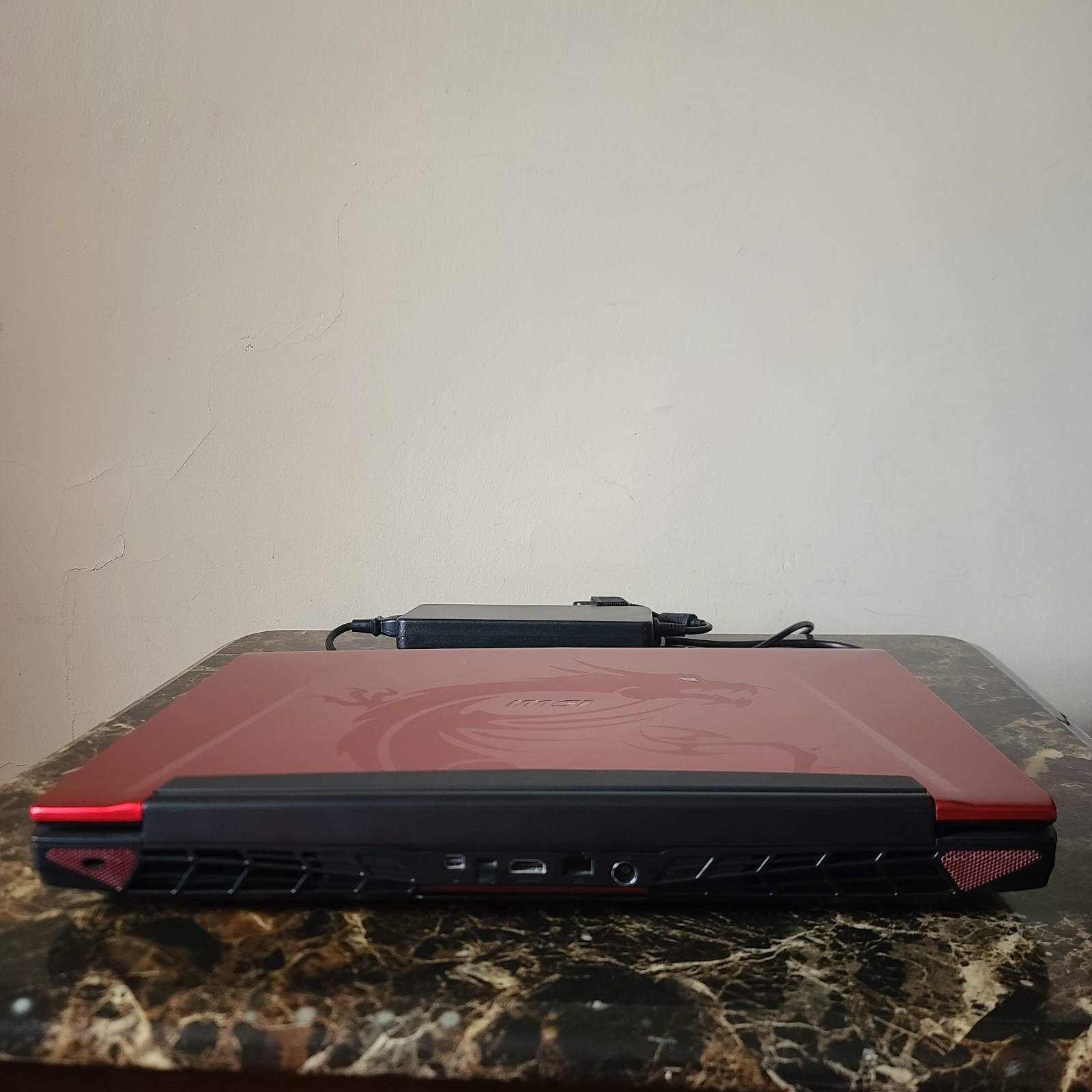 MSI GT72VR 7RE DOMINATOR GAMING LAPTOP i7-7700HQ 16GB RAM GTX 1070 128GB-1TB.