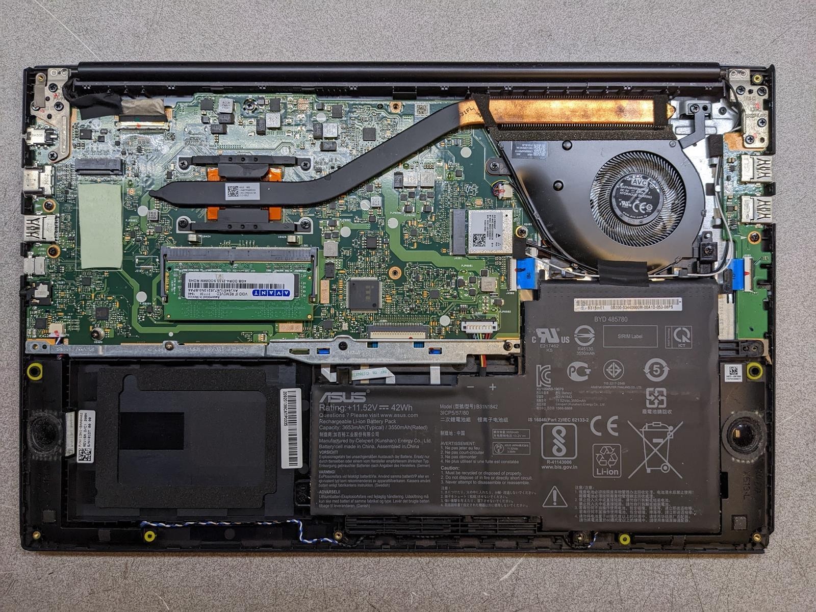 ASUS VIVOBOOK M513U AMD RYZEN 7 4700U @ 2.3GHz, 4GB RAM, NO HDD/OS – (FOR PARTS)