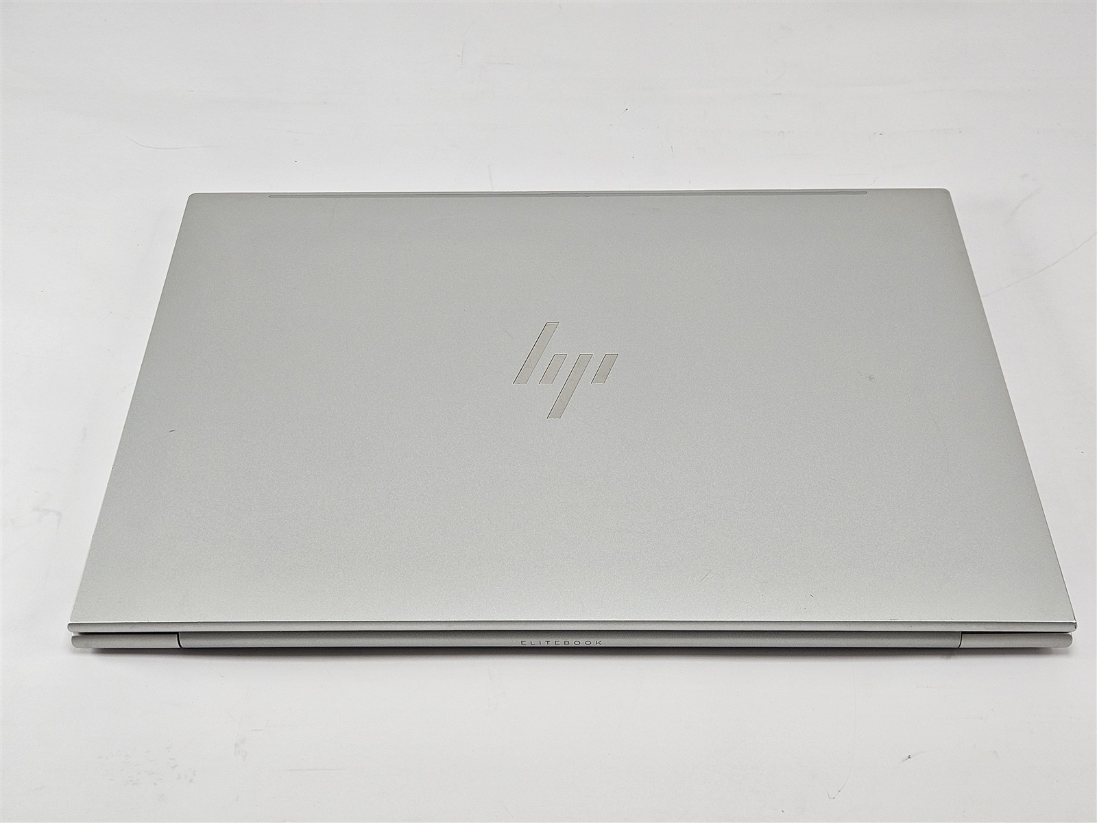 HP EliteBook 860 G9 i5-1235U 16GB 512GB SSD 16″ Pro Notebook
