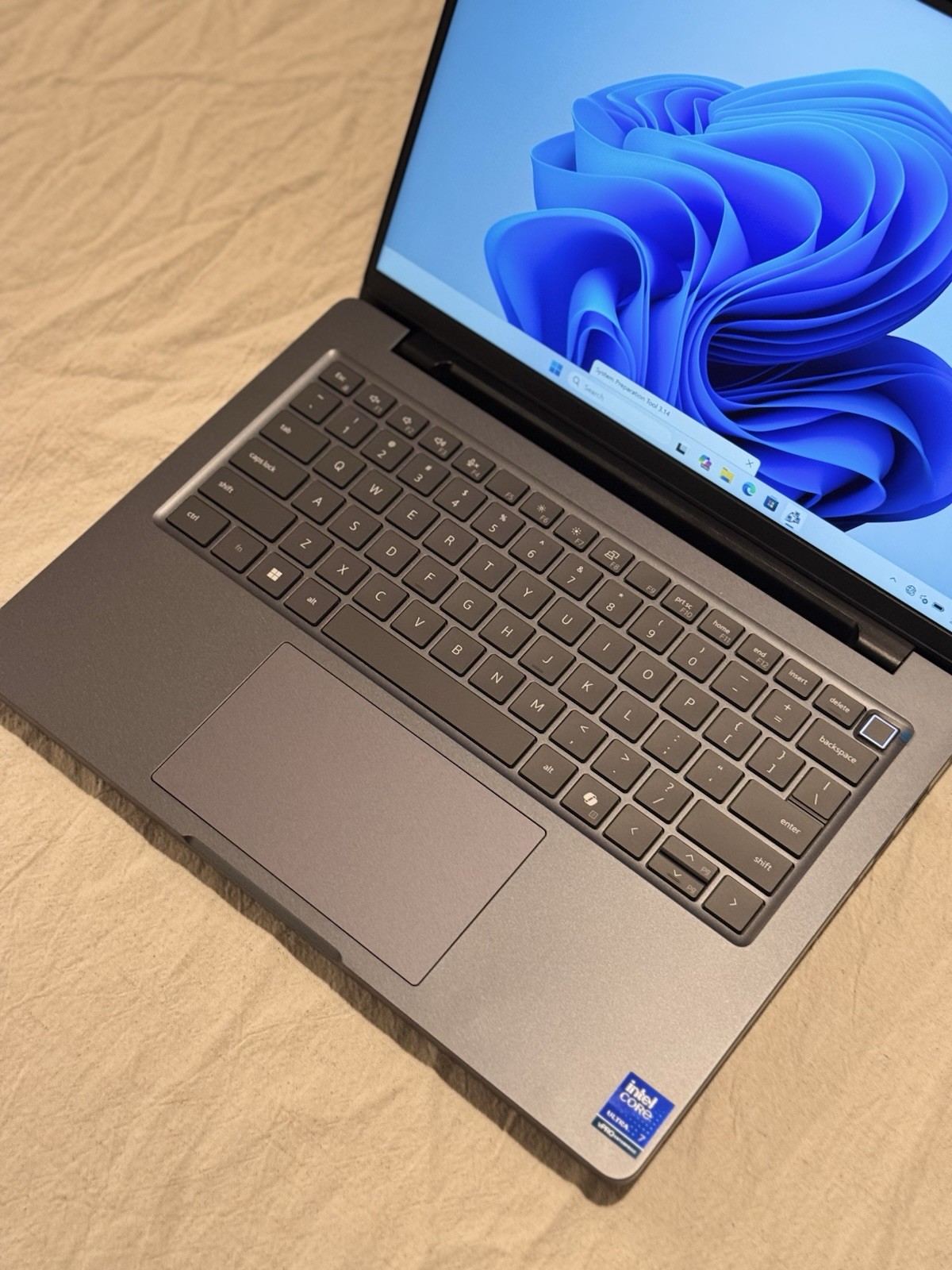 Dell Pro Max 14 MC14250 – Intel Core Ultra 7 265H, 32GB RAM, 2TB SSD RTX PRO 500