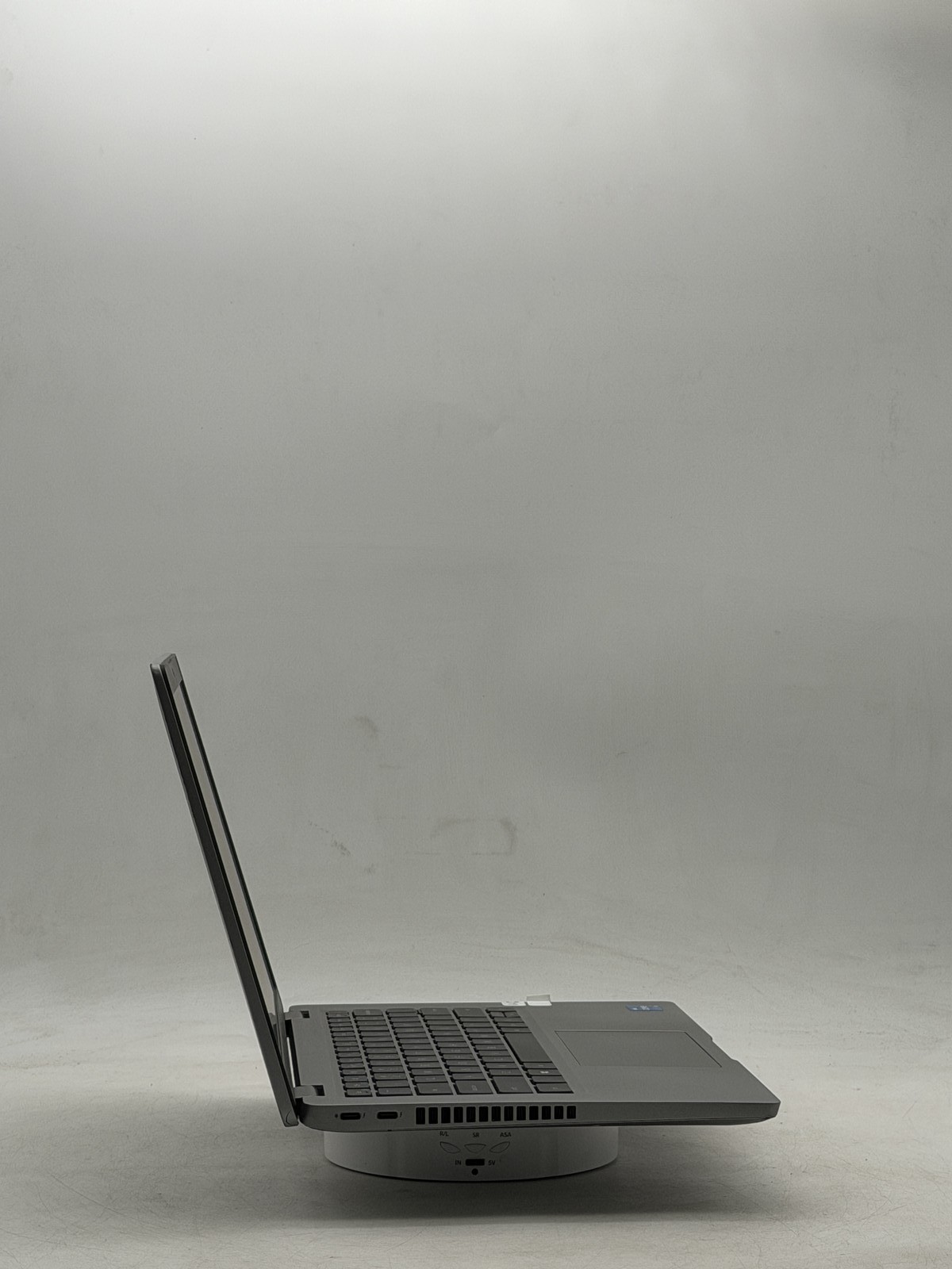 Dell Latitude (5420) 14″ i5-1135G7 8GB 128GB No OS Read