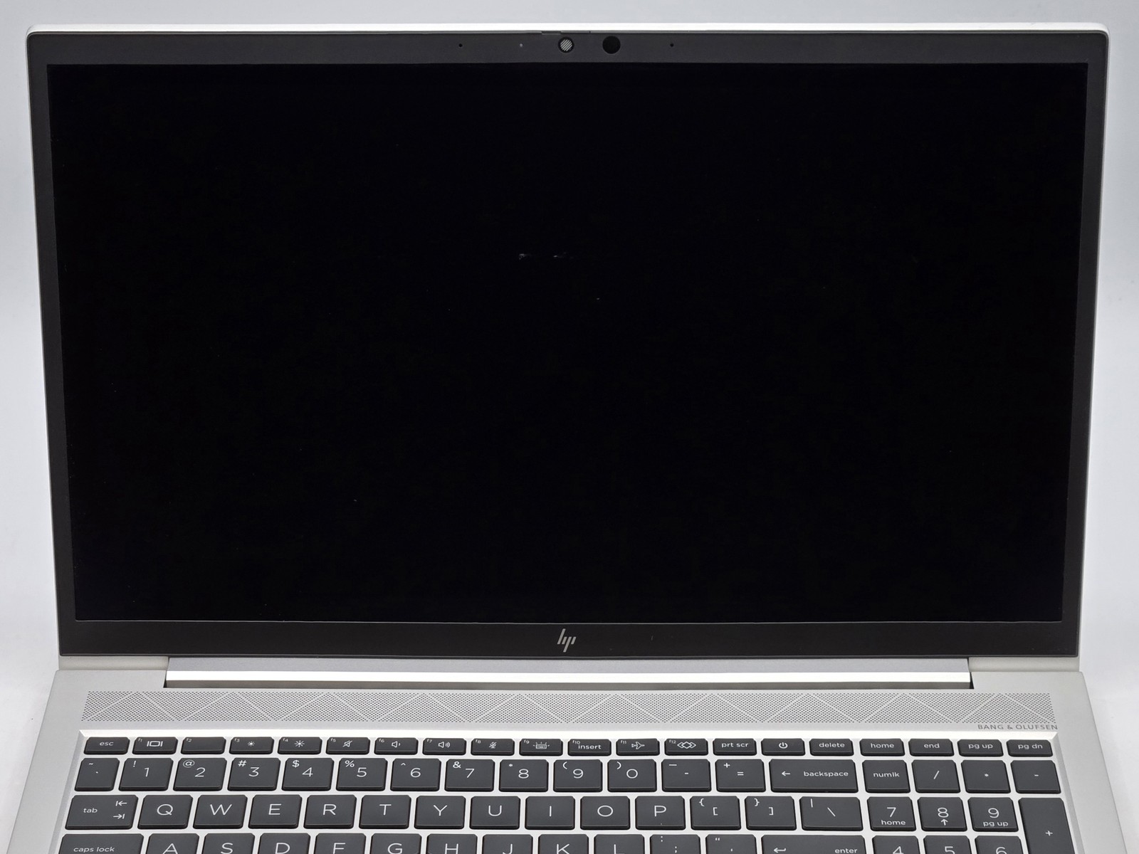 HP EliteBook 855 G8 15″ FHD Touch RYZEN 7 PRO 5850U 512GB 16GB W11P AMD IRCam