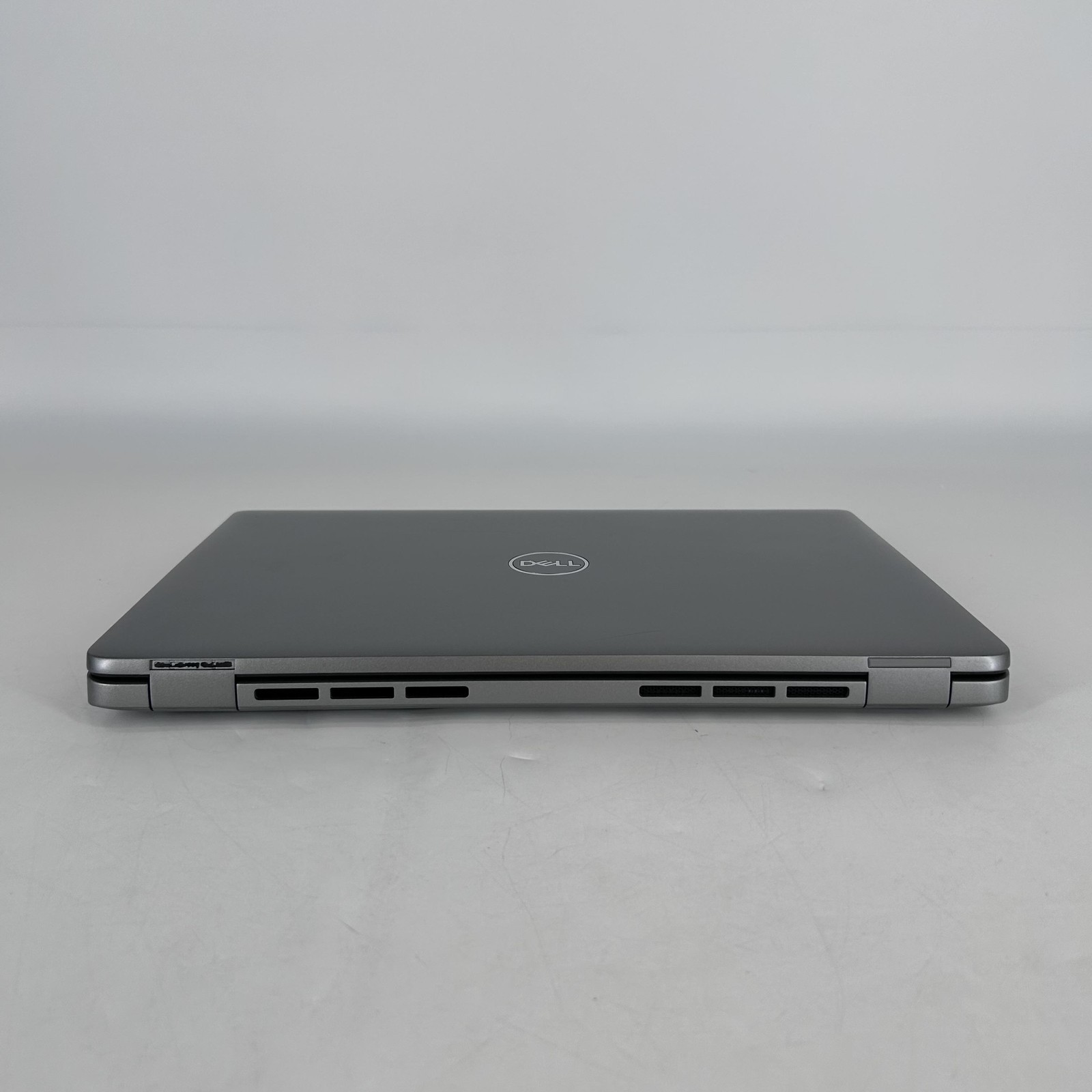 Dell Latitude 5450 14 Gray FHD 1.7 GHz Ultra 7 165U 16GB RAM 512GB SSD Good
