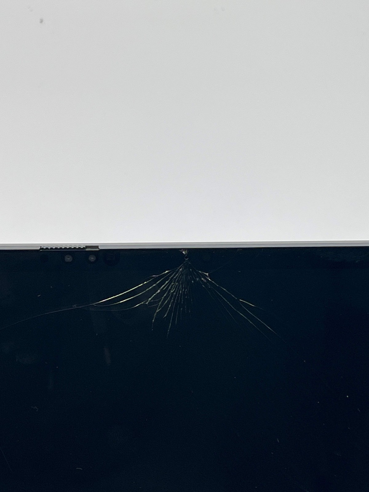 Asus Zenbook 14 Q425M OLED Ultra 7 155H 16GB RAM 1TB SSD – For Parts (Read DESC)