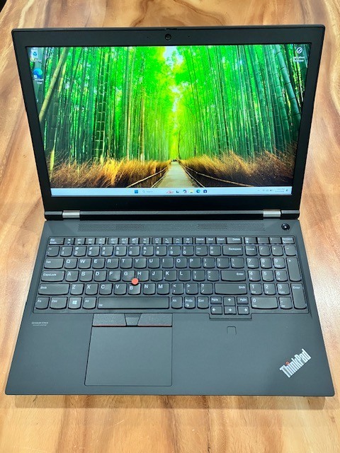 Lenovo ThinkPad P15 Gen 1 15.6″FHD i5-10400H 16GB 512GB SSD Window 11 Pro NVIDIA
