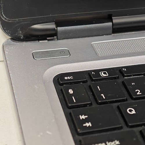 HP ProBook 645 G2 Laptop – AMD A10-8700B, Radeon R6, 4GB RAM, No SSD, 14″ HD