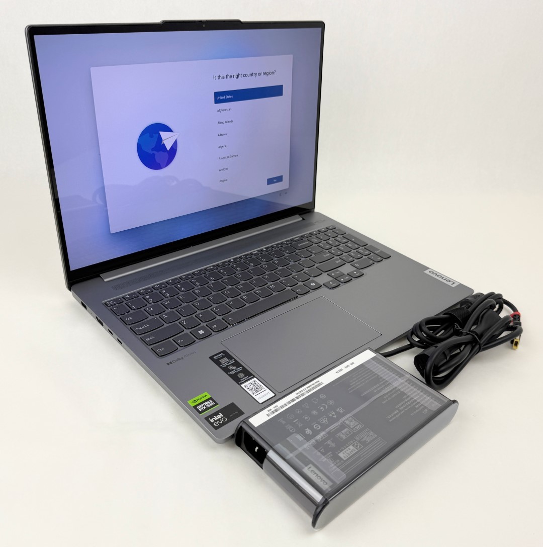 Lenovo IdeaPad Pro 5i 16″ 2048×1280 OLED Touch Ultra 9 185H 32GB 1TB 4050