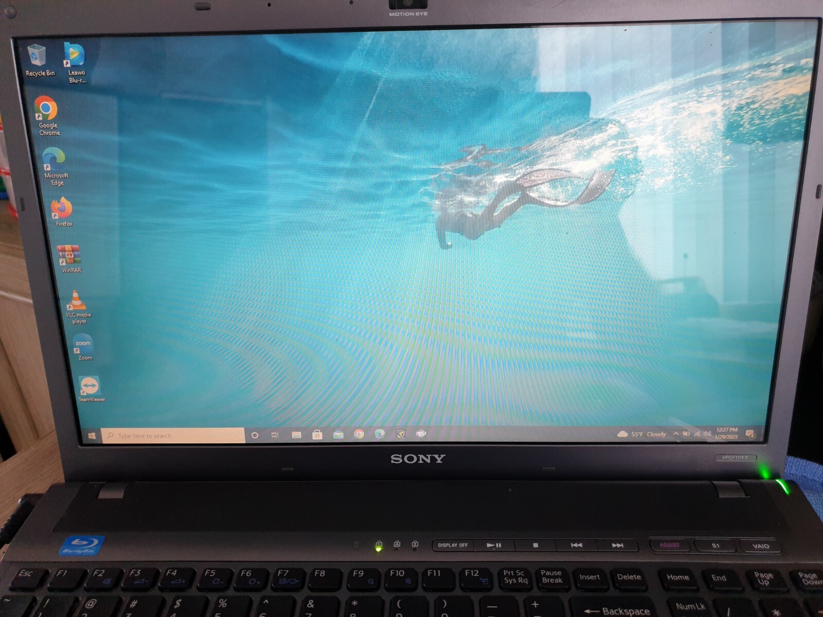 Sony VAIO INTEL CORE I7-740QM 1.73 GHz 16.4IN 320GB 8GB Ram Win 10 Blu-Ray