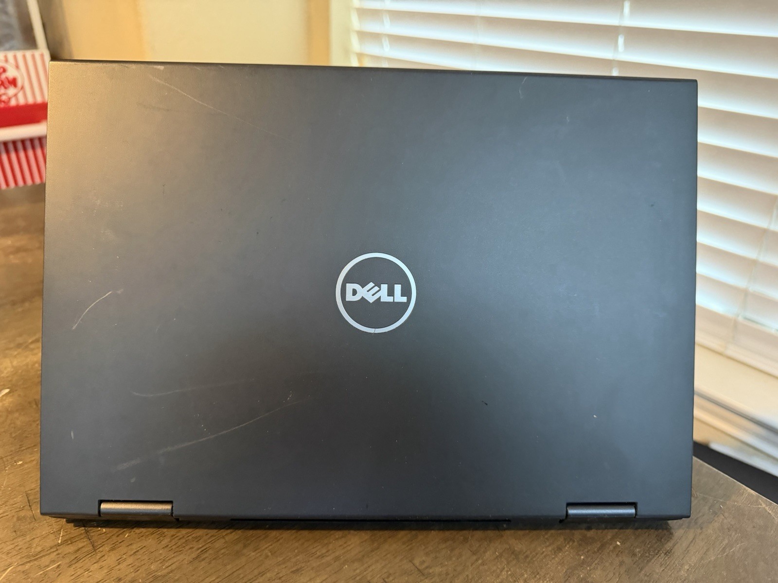 DELL LATITUDE 3390 2 IN 1 CORE I5-8250U 8GB RAM 256GB M.2 SATA 13.3 TOUCH WIN11