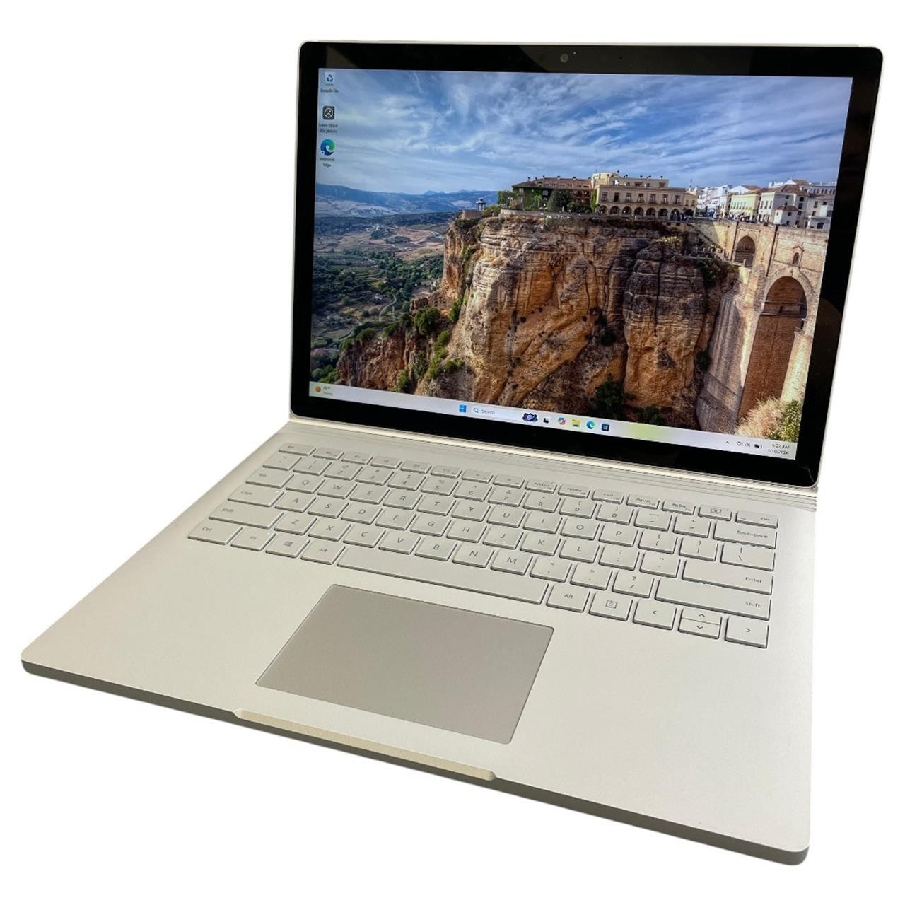 Microsoft Surface Book 3 13.5″, i7-1065G7, 32GB, 1TB NVMe, WIn 11 | Grade B/C